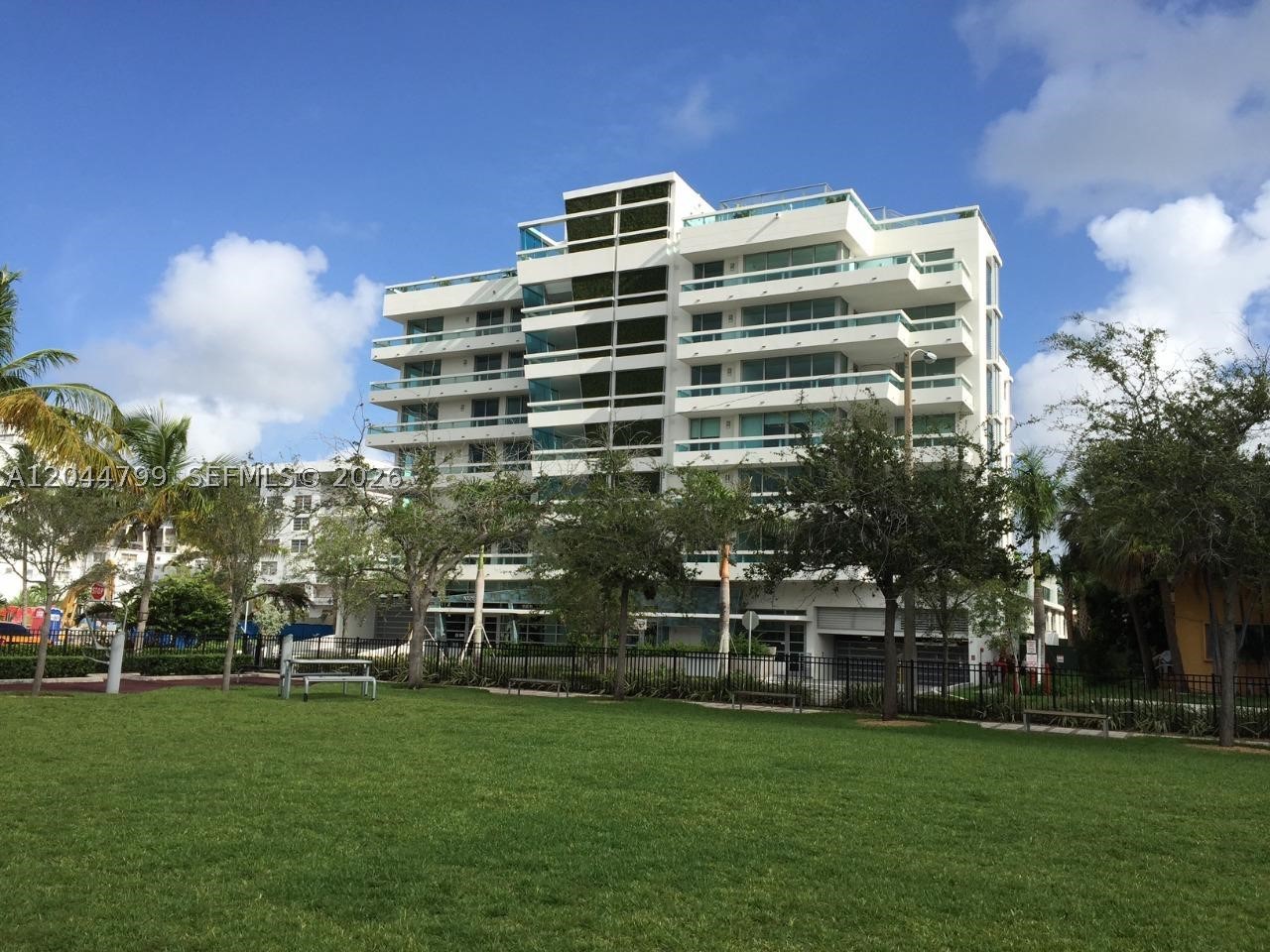 image Bay Harbor Club22
