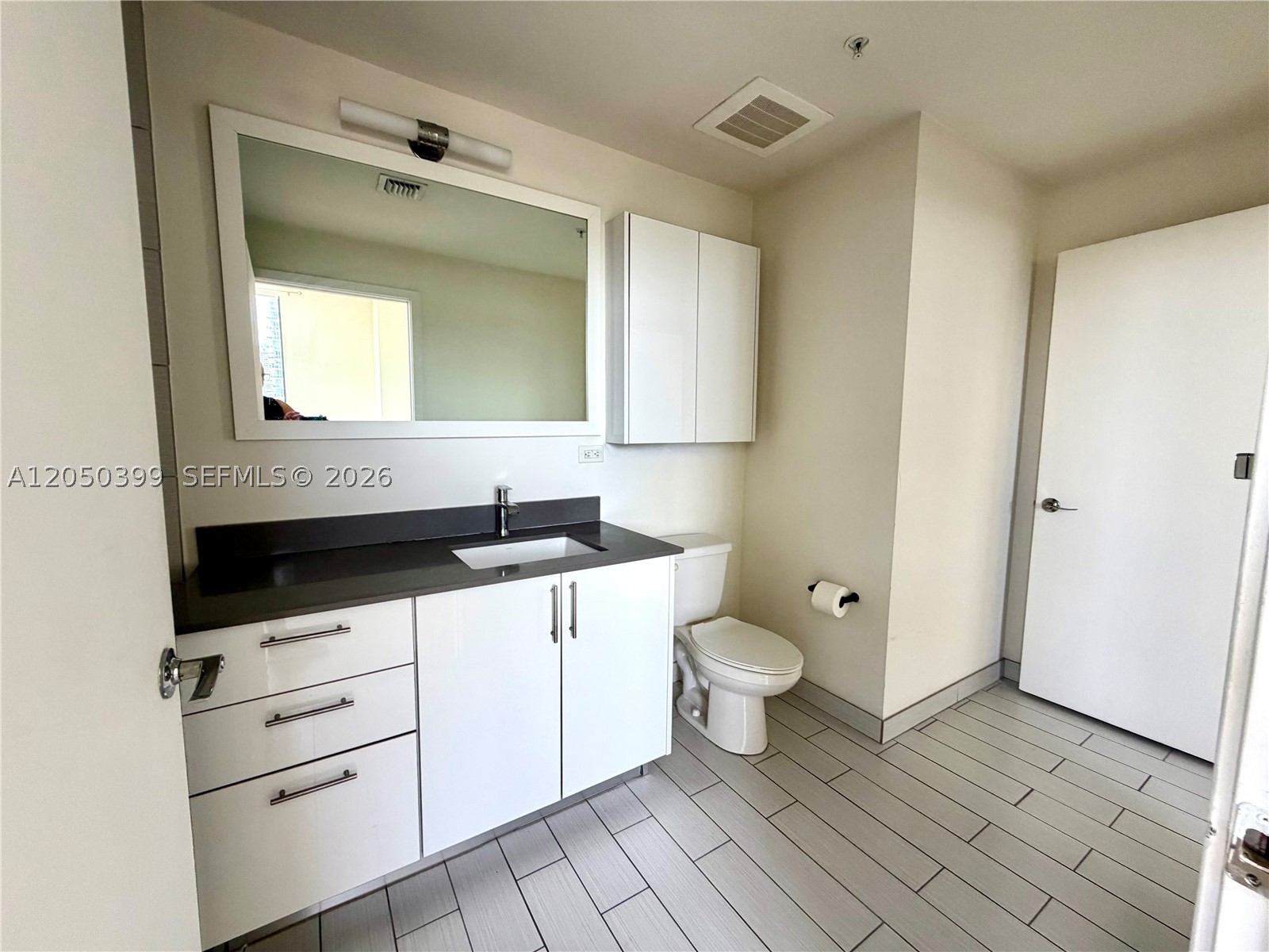image Nine at Mary Brickell Village21