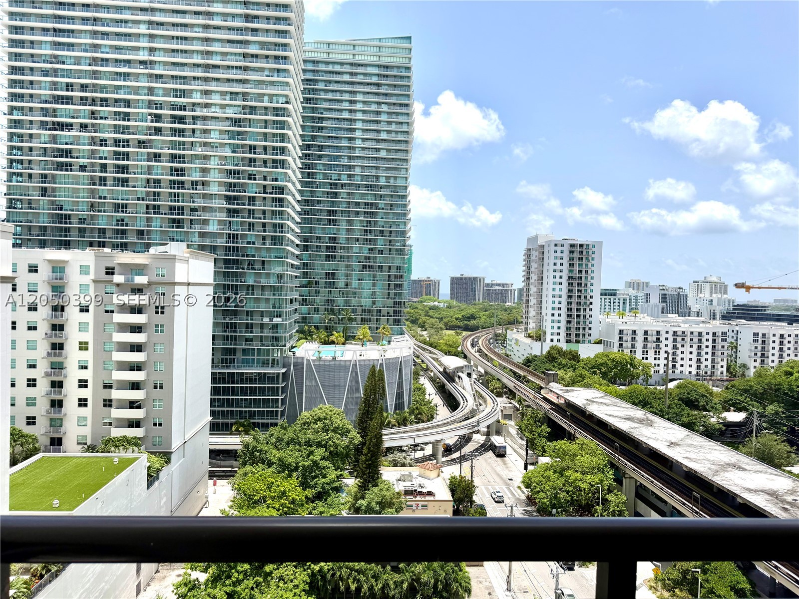 image Nine at Mary Brickell Village27