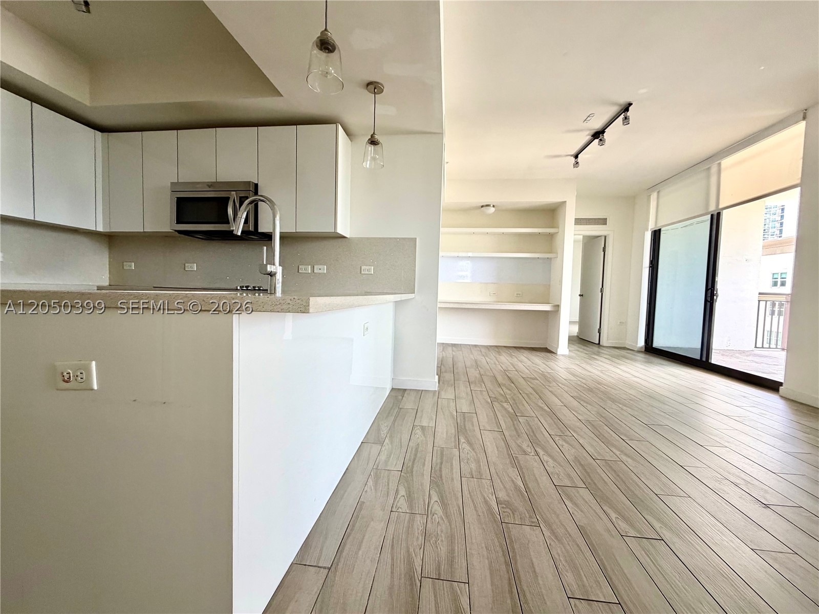 image Nine at Mary Brickell Village8