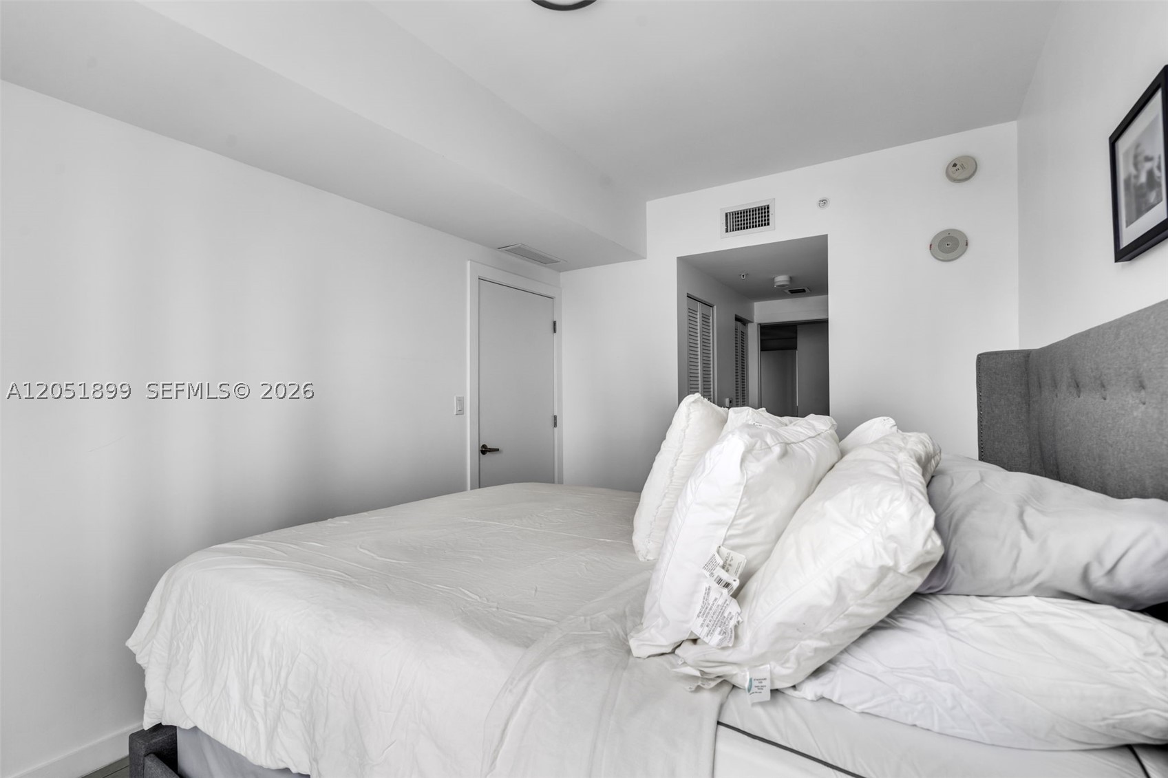 image 26 Edgewater17