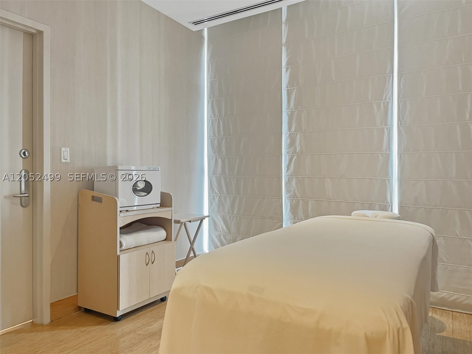 image Jade at Brickell Bay43