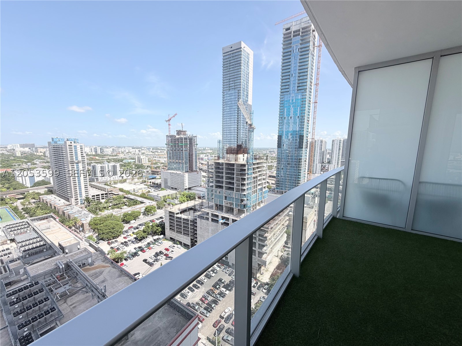 image Paramount Miami Worldcenter5