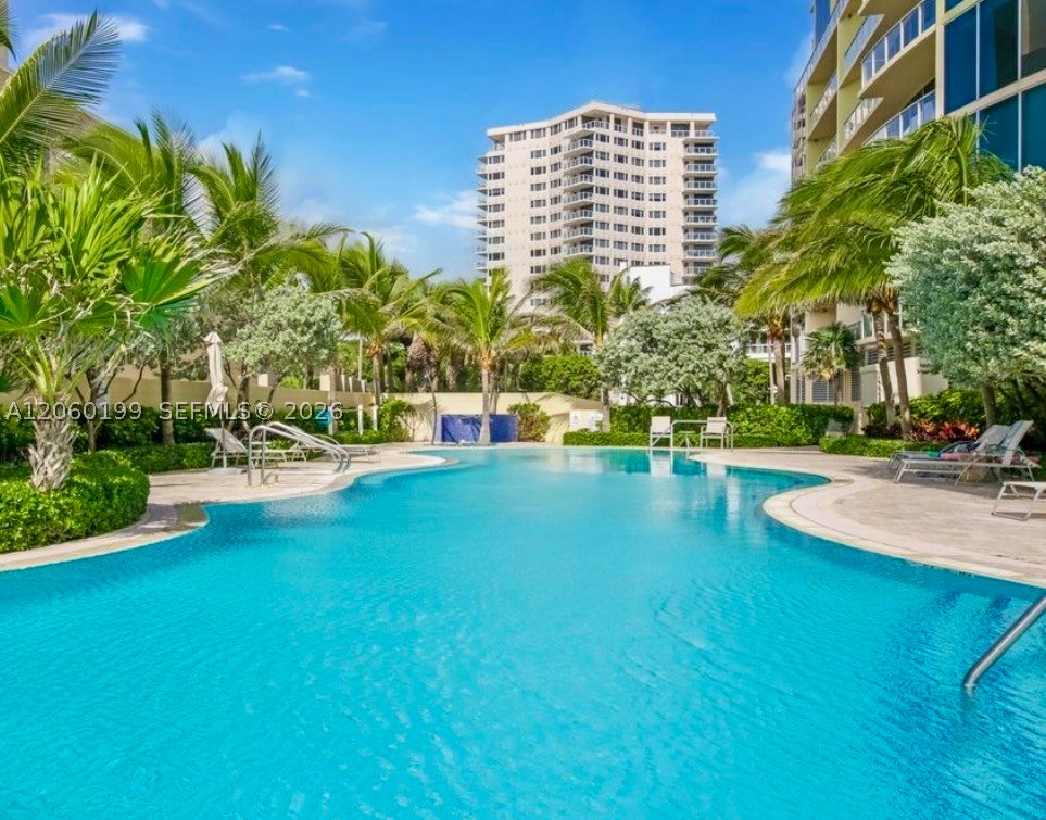 1200 Holiday Dr #705 Fort Lauderdale, FL 33316
