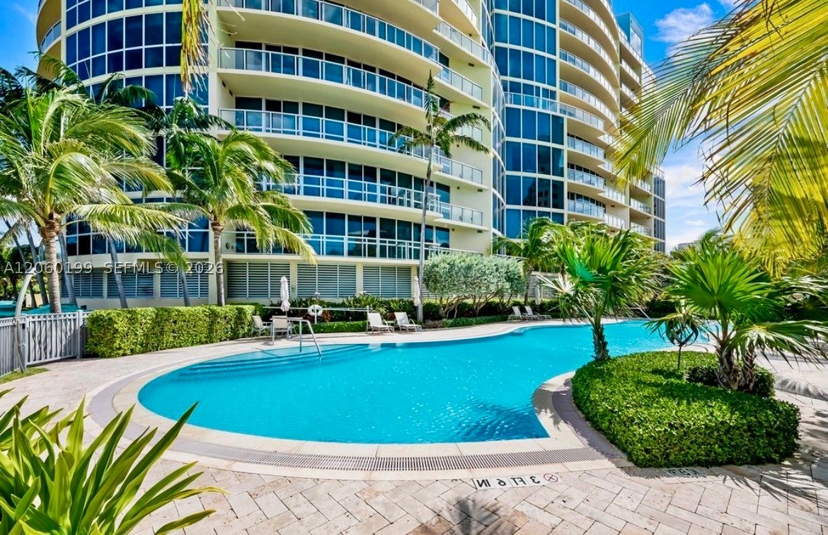 1200 Holiday Dr #705 Fort Lauderdale, FL 33316
