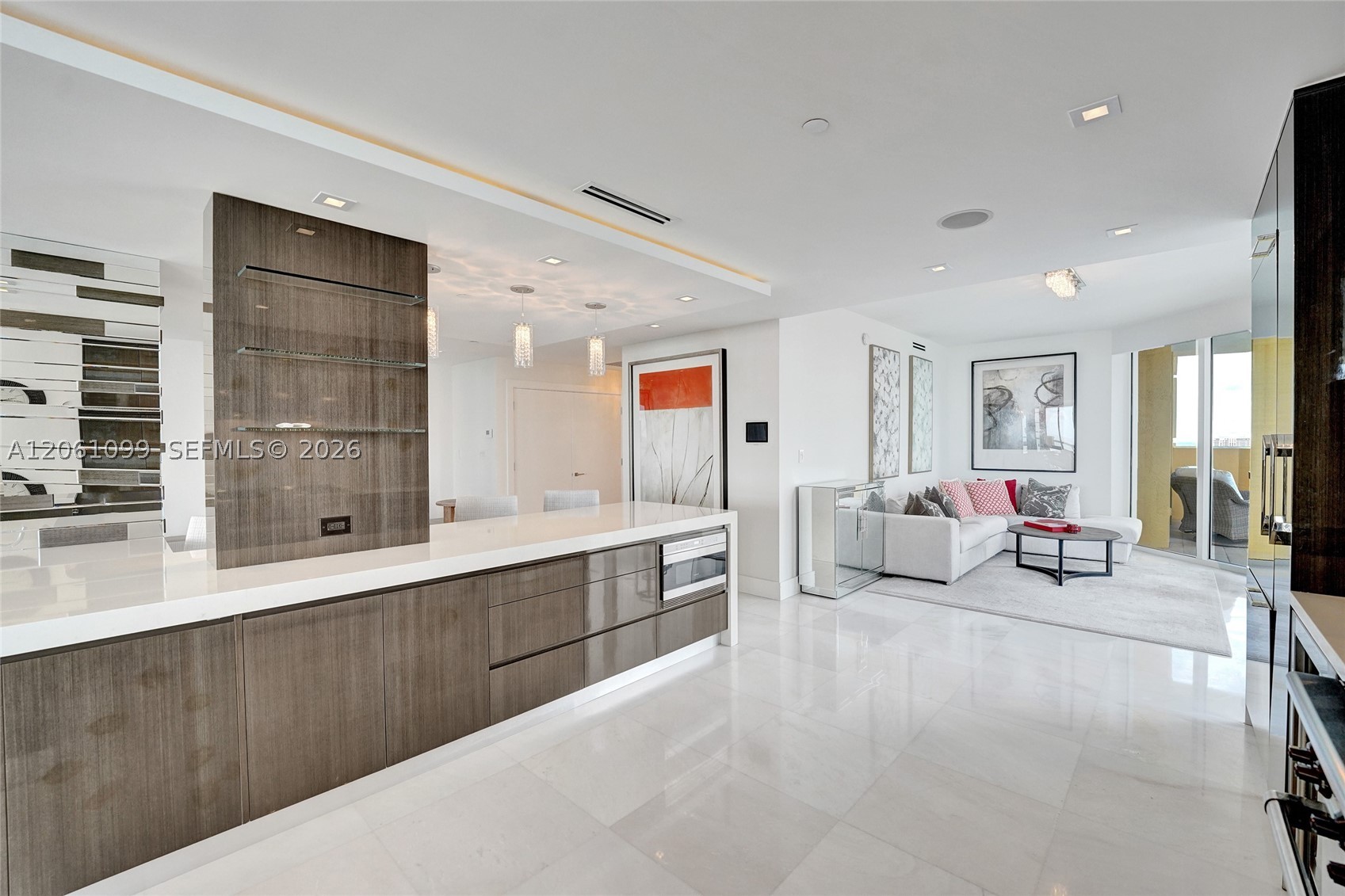 image Acqualina Residences14