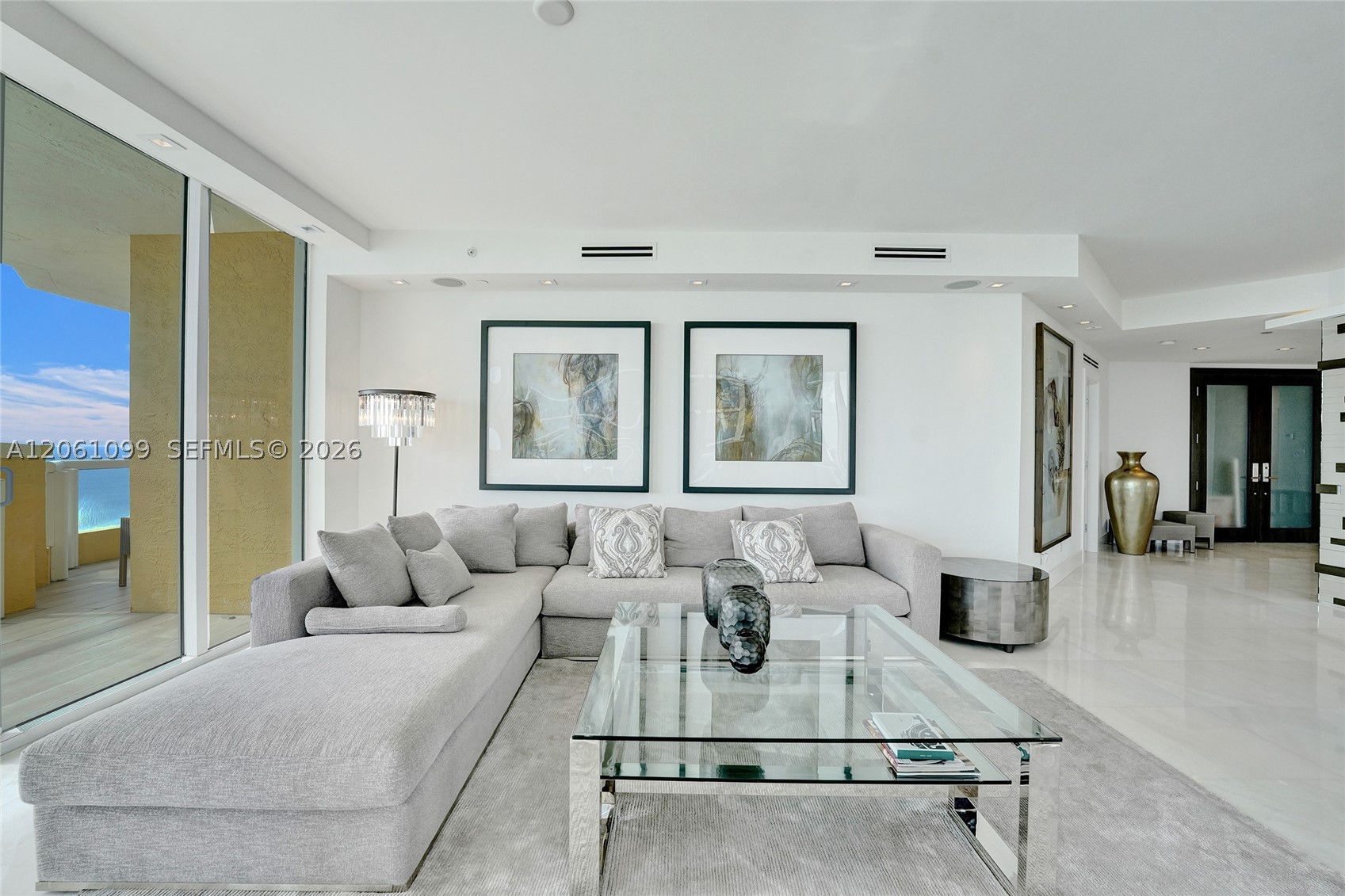 image Acqualina Residences25