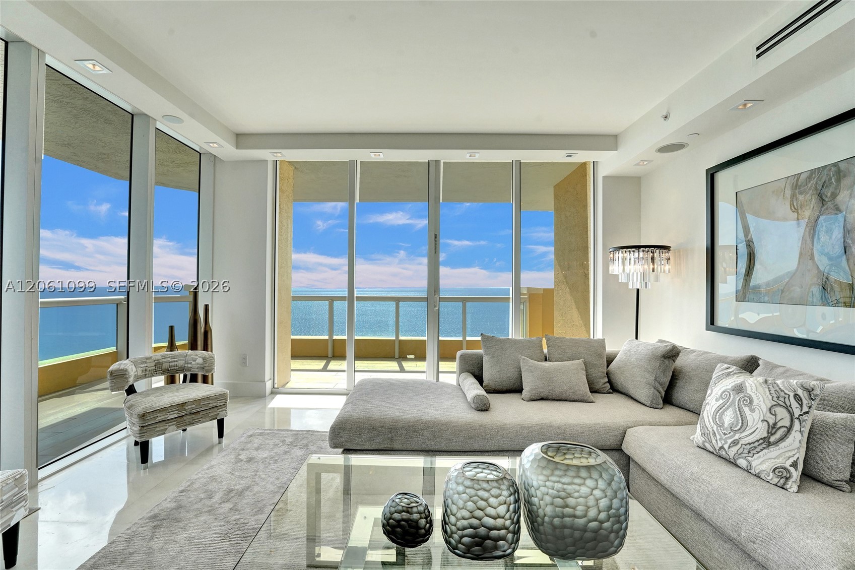 image Acqualina Residences29