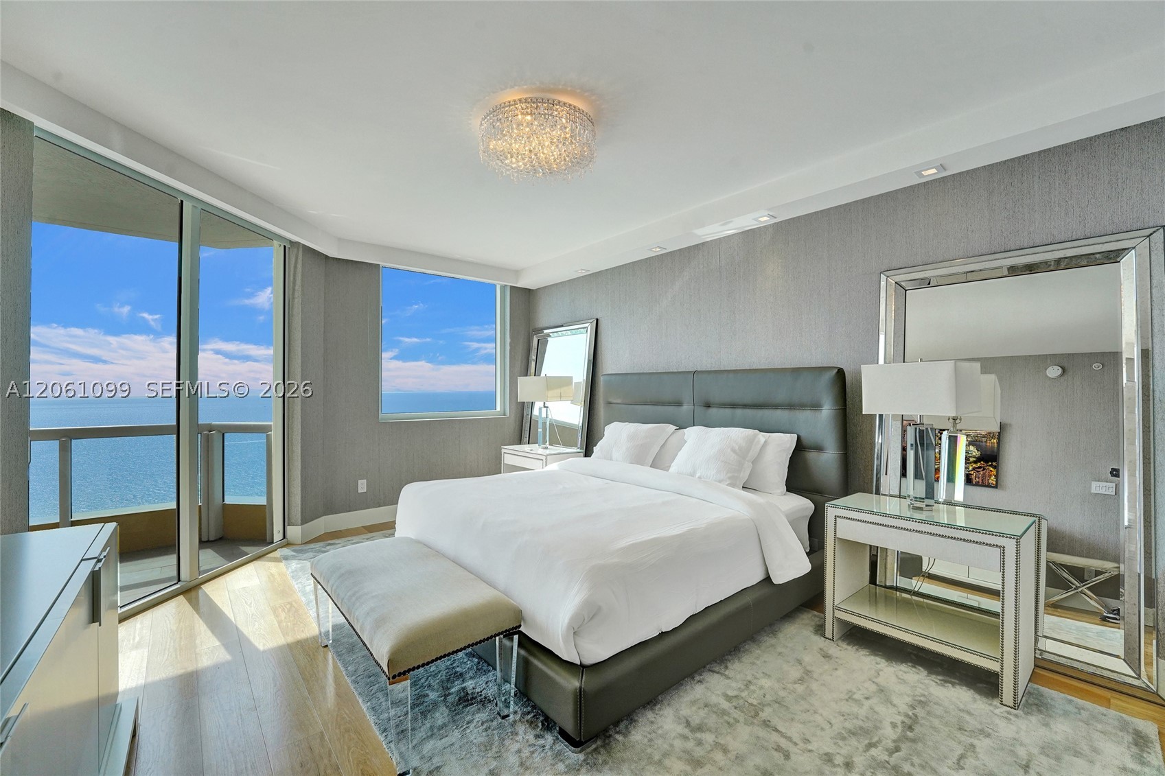 image Acqualina Residences33