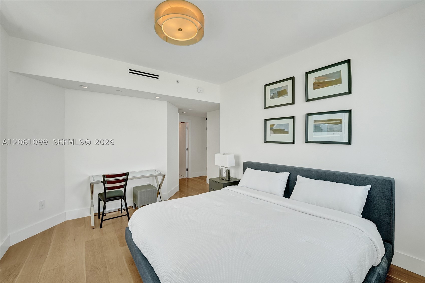 image Acqualina Residences51