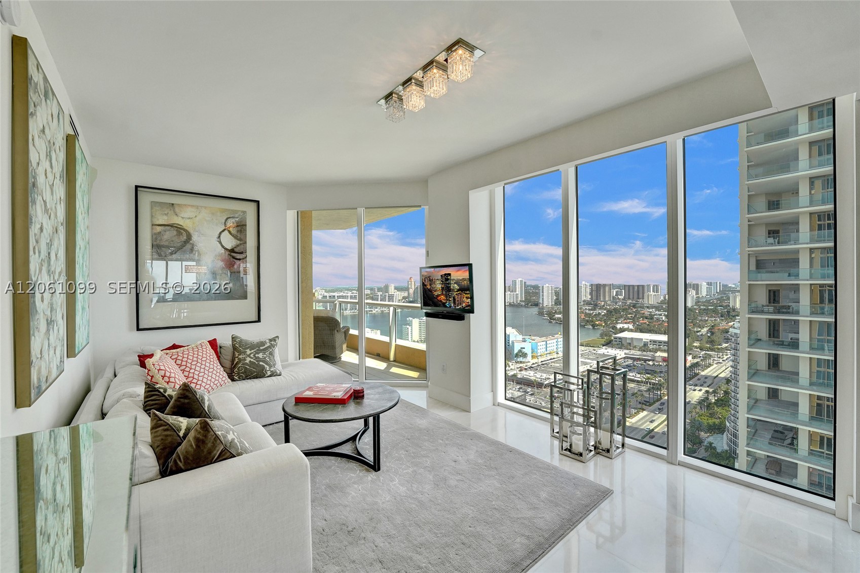 image Acqualina Residences53
