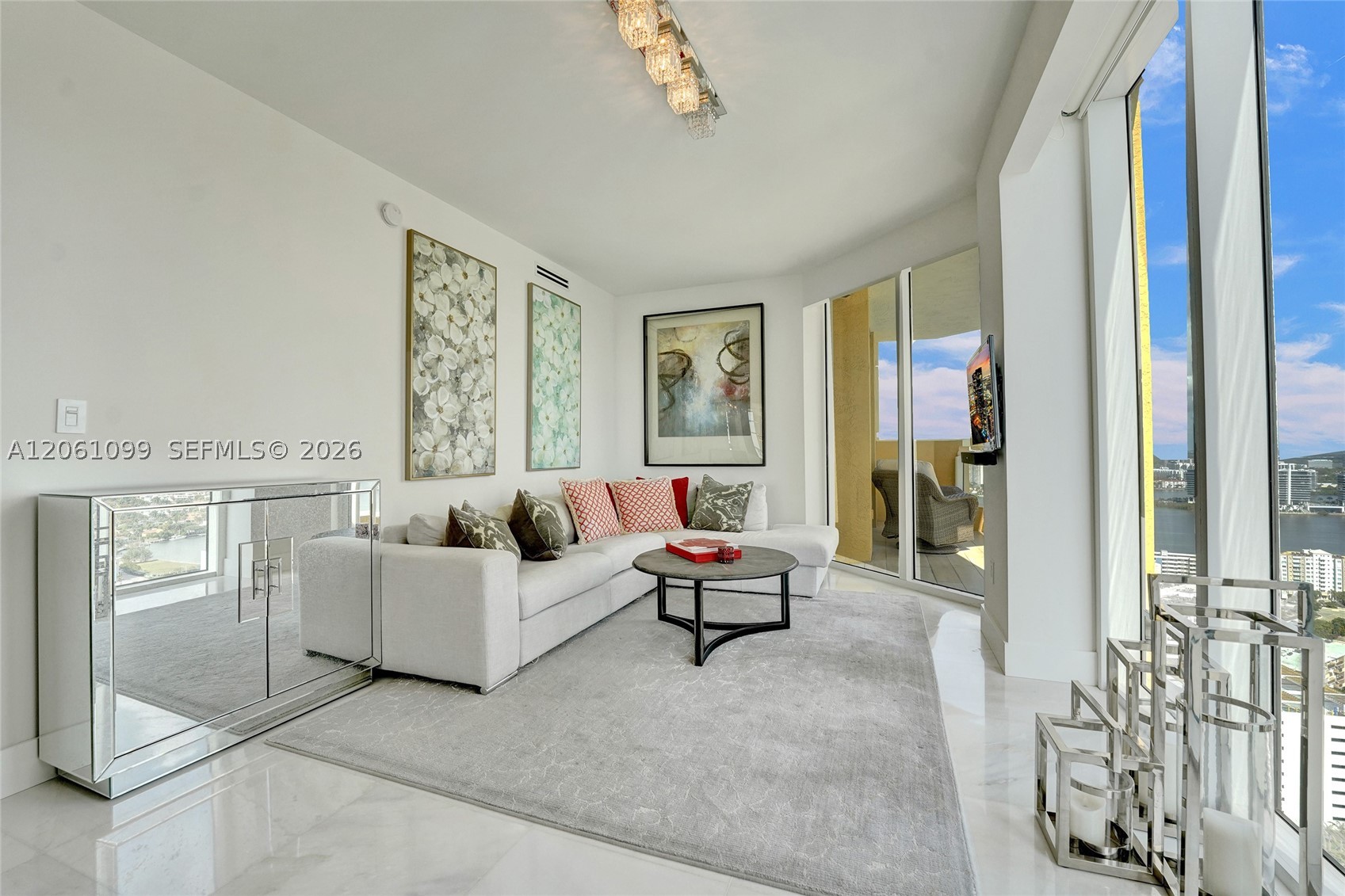 image Acqualina Residences55