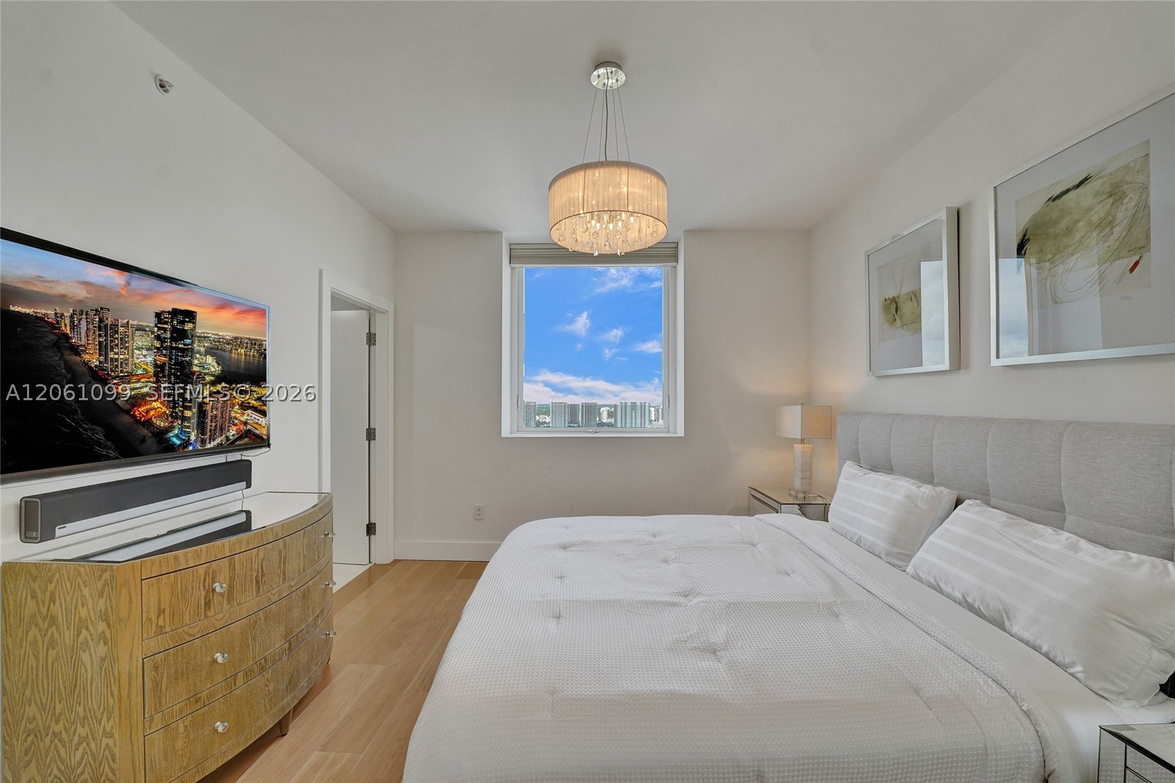 image Acqualina Residences62