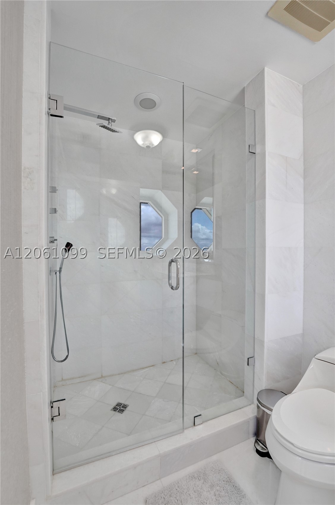 image Acqualina Residences68