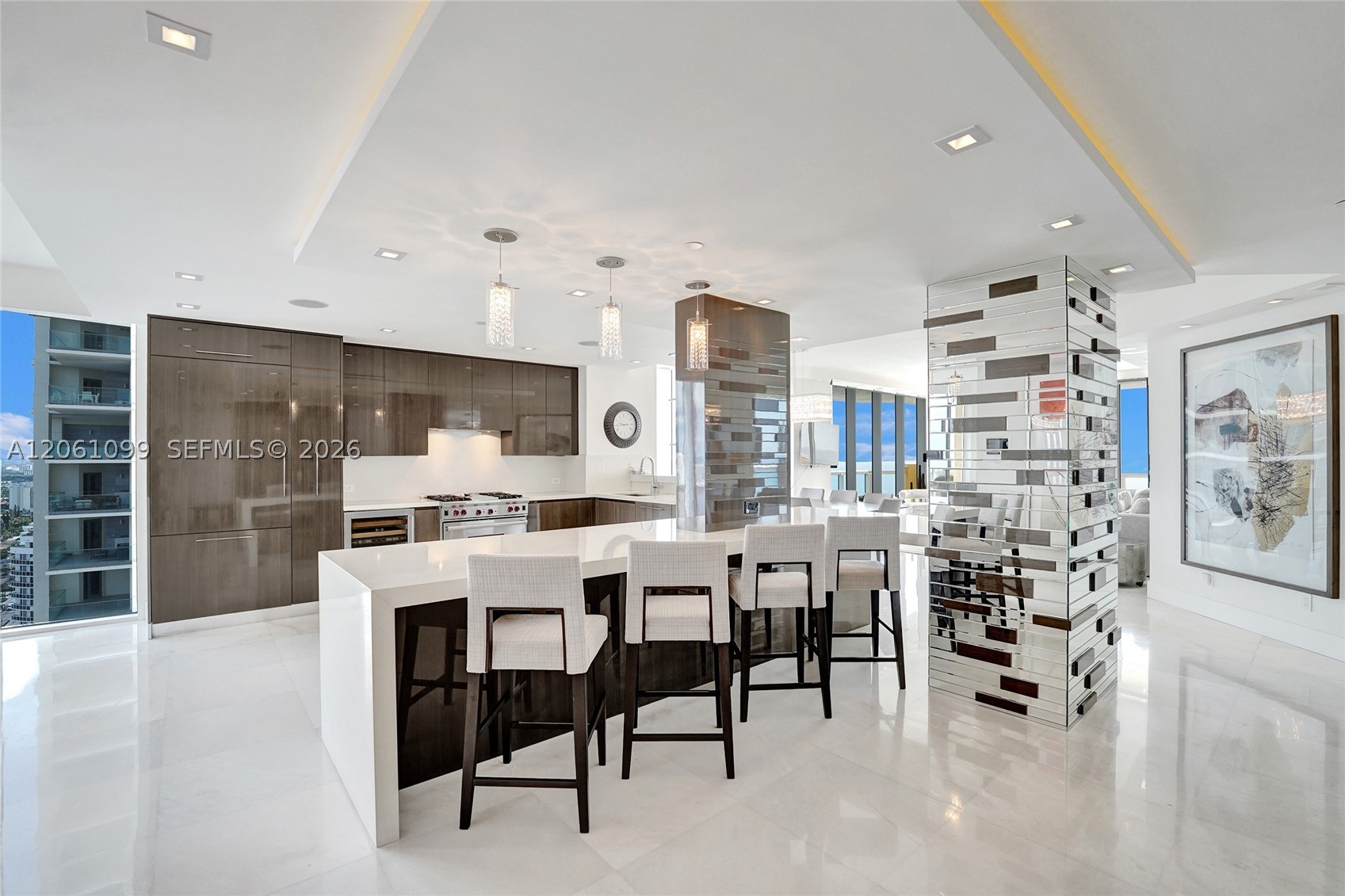 image Acqualina Residences6