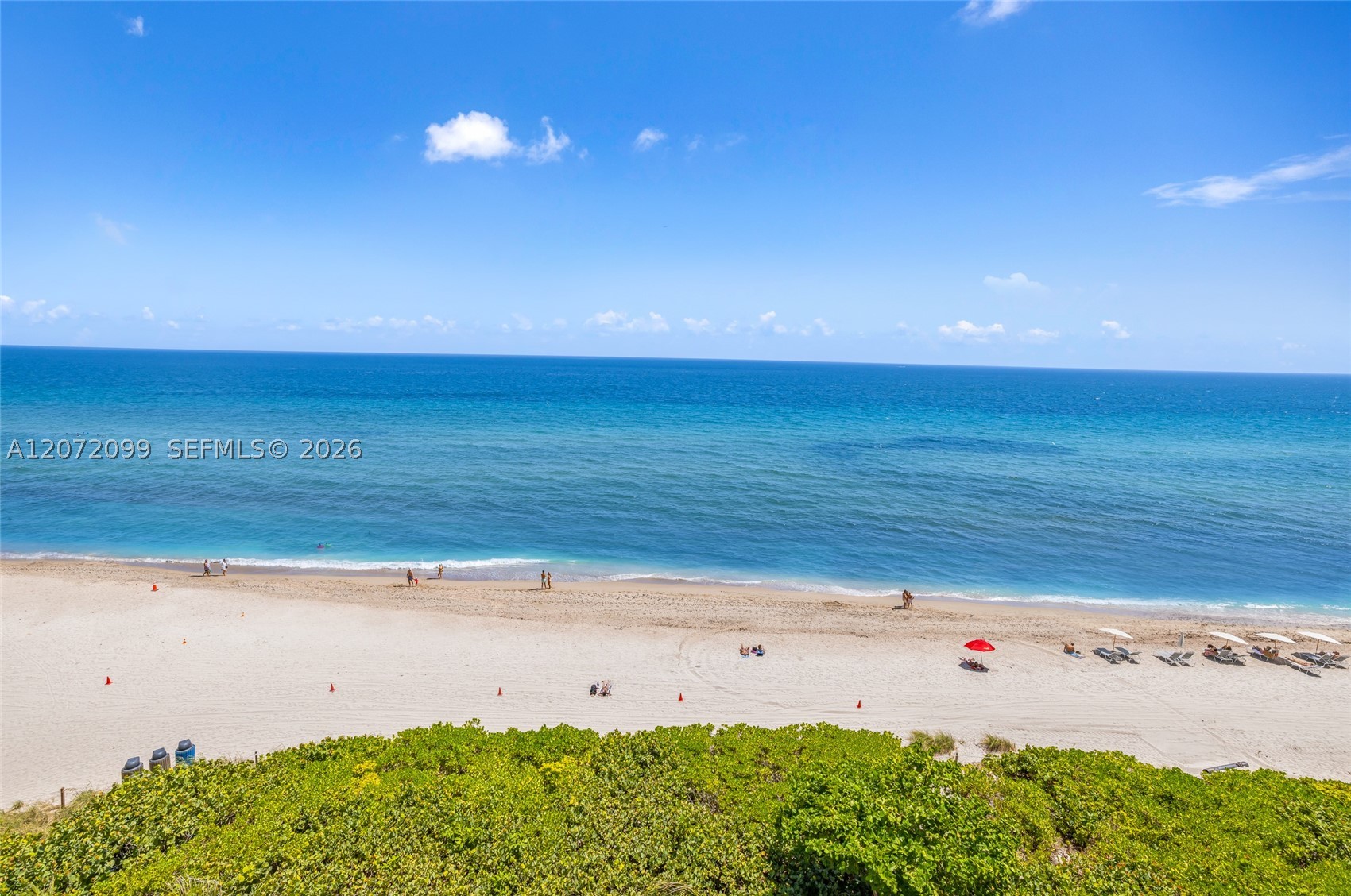 image Beach Club 346