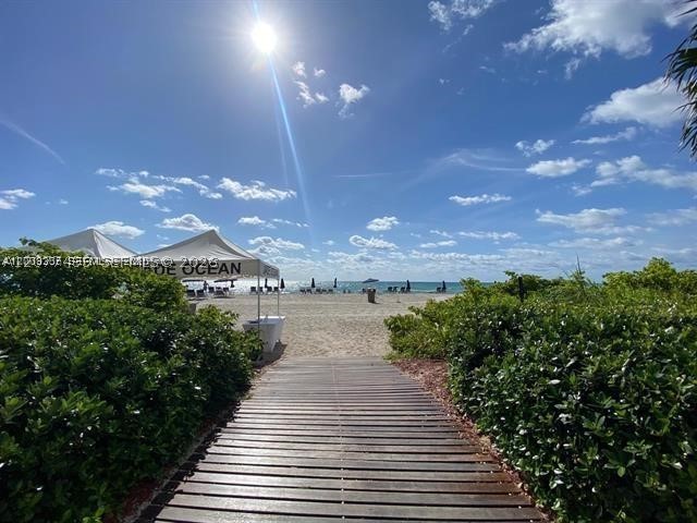 17121 Collins Ave #1807