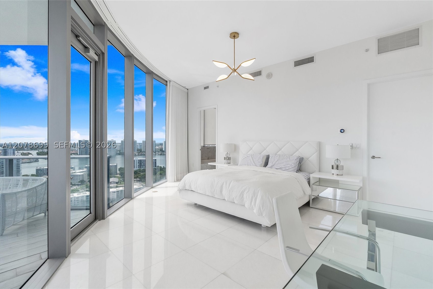 17475 Collins Ave #2203 Sunny Isles Beach, FL 33160