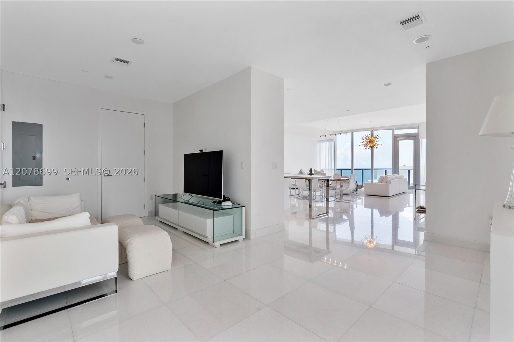 17475 Collins Ave #2203 Sunny Isles Beach, FL 33160