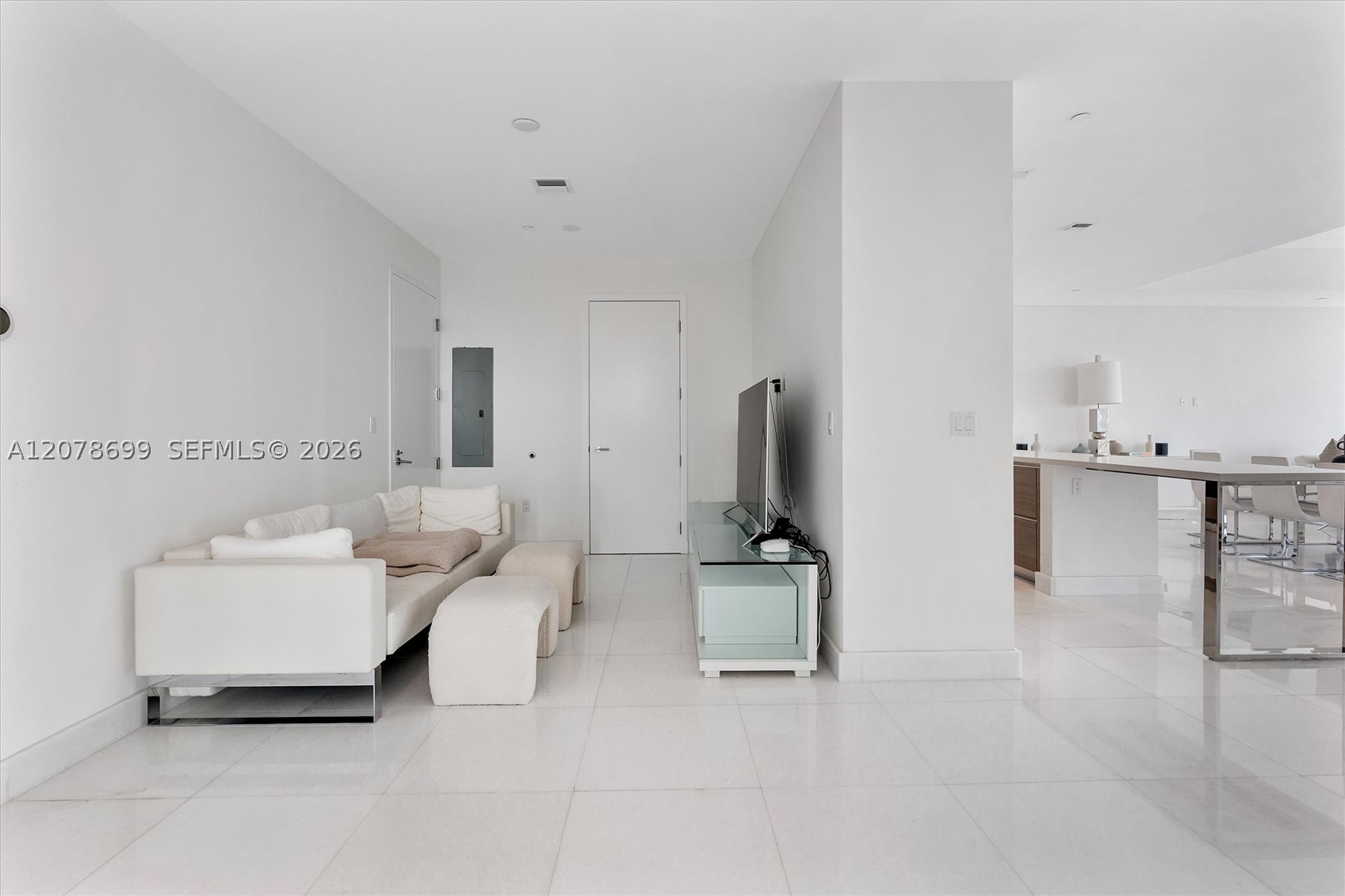 17475 Collins Ave #2203 Sunny Isles Beach, FL 33160
