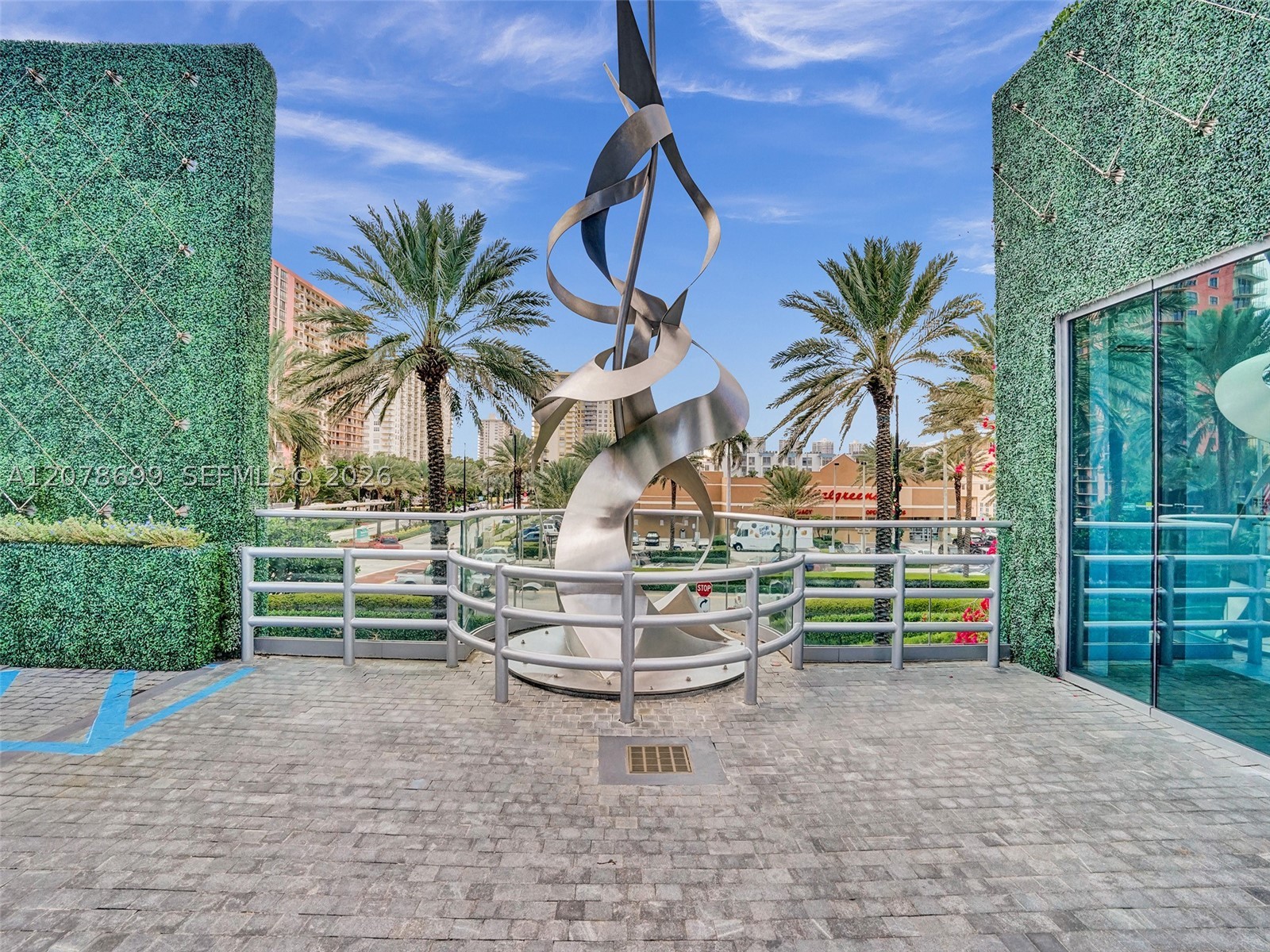 17475 Collins Ave #2203 Sunny Isles Beach, FL 33160
