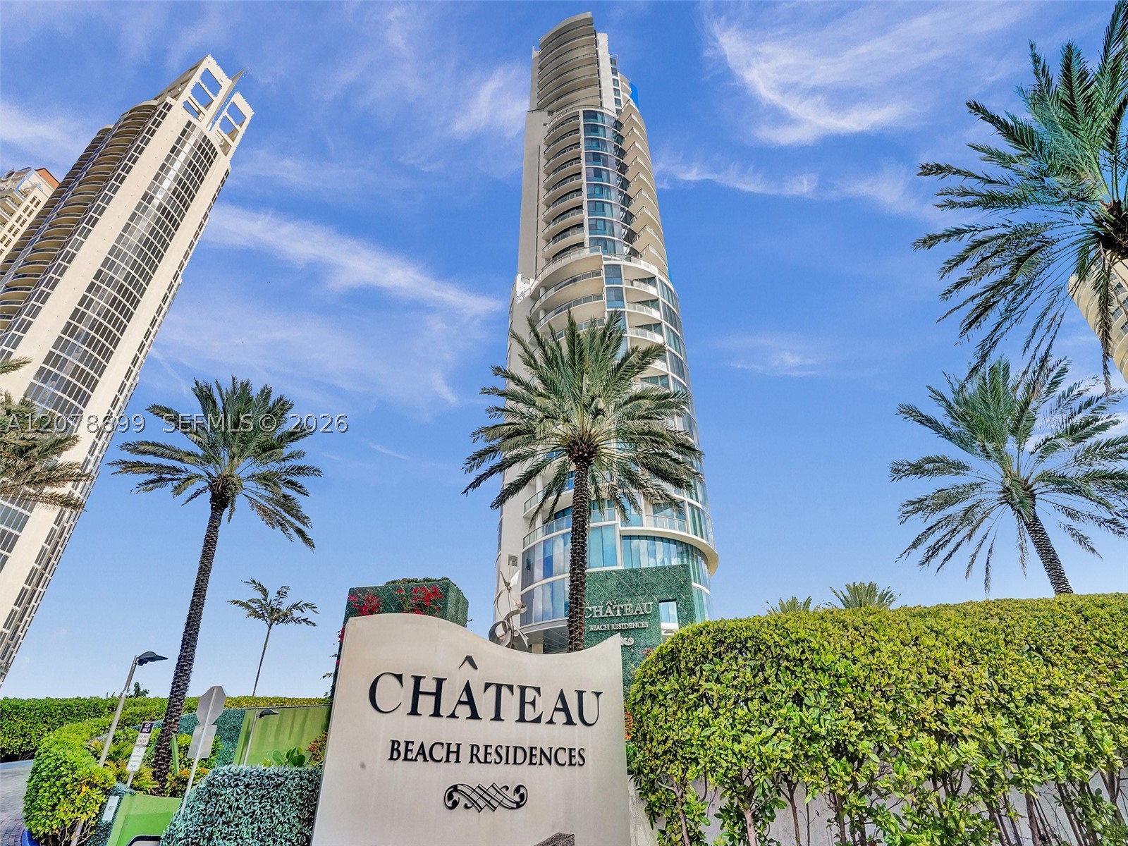 17475 Collins Ave #2203 Sunny Isles Beach, FL 33160