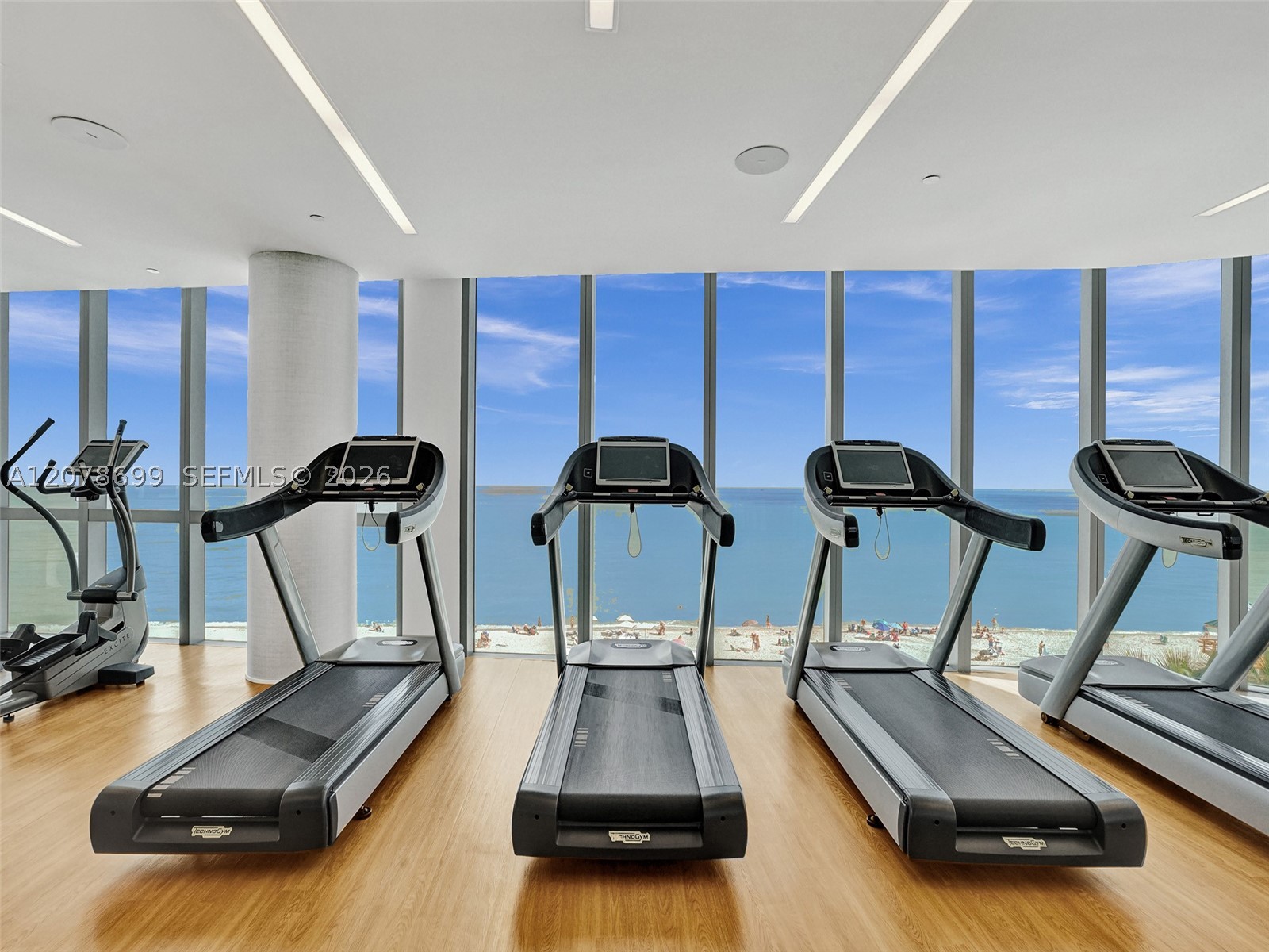 17475 Collins Ave #2203 Sunny Isles Beach, FL 33160