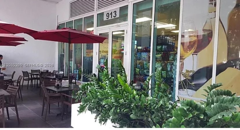 image The Plaza on Brickell East11