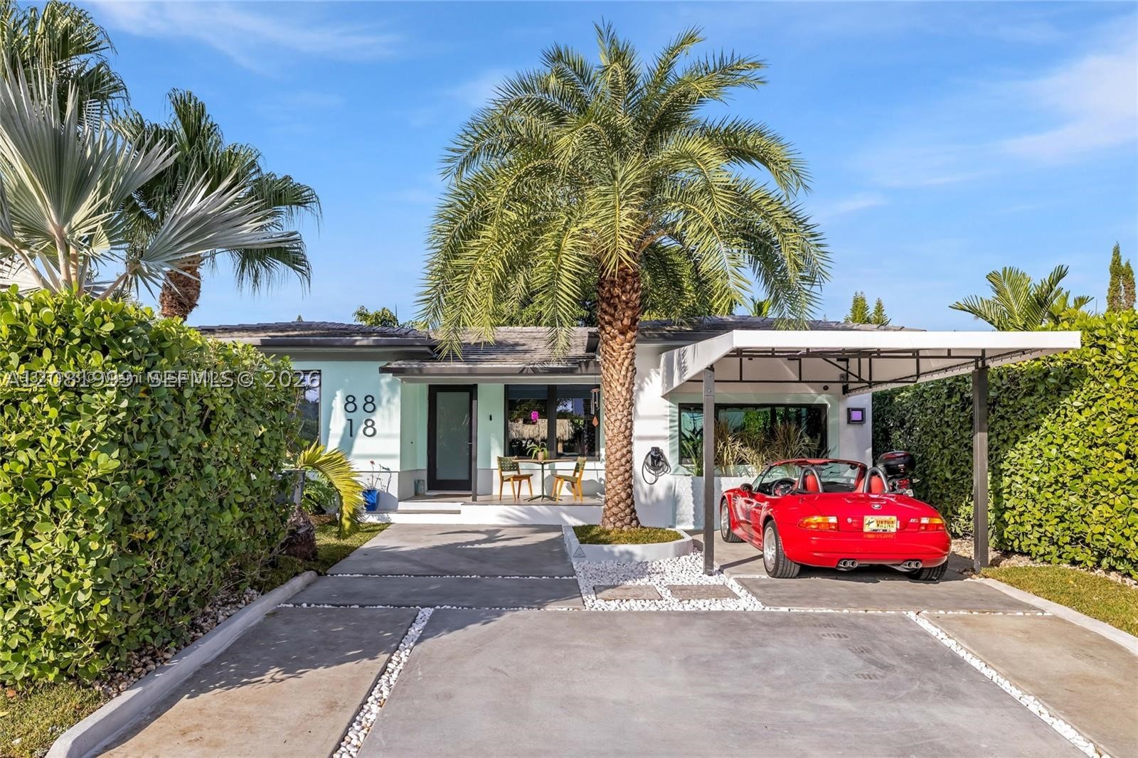 8818 Carlyle Ave Surfside, FL 33154