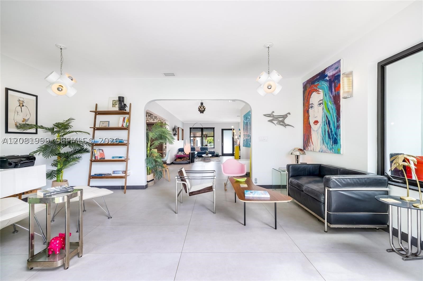 8818 Carlyle Ave Surfside, FL 33154