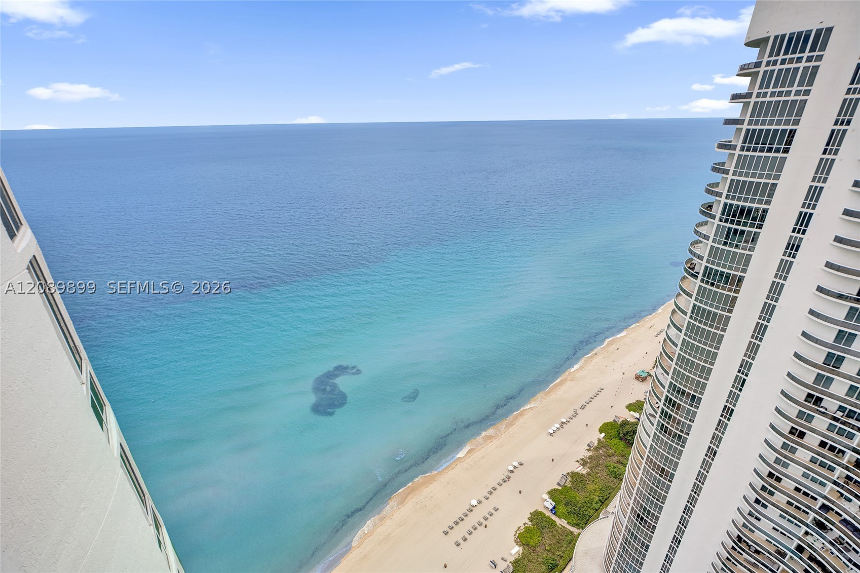 image Trump Tower I43