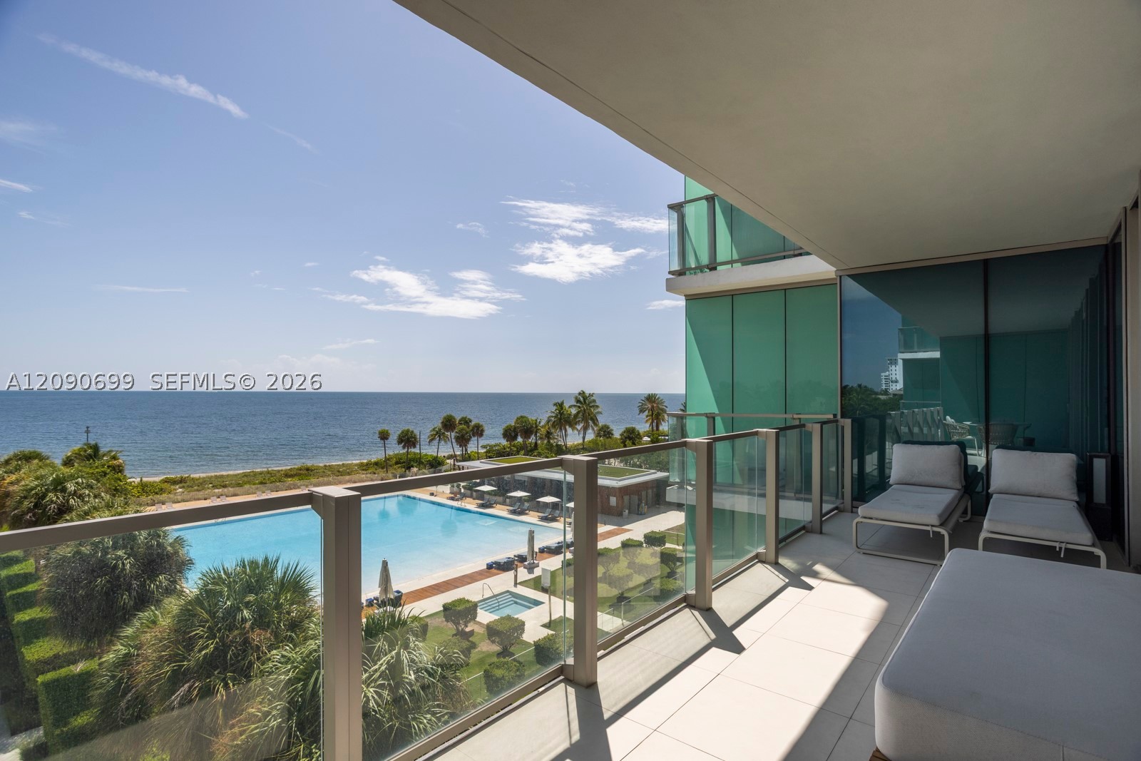 360 Ocean Dr #506S