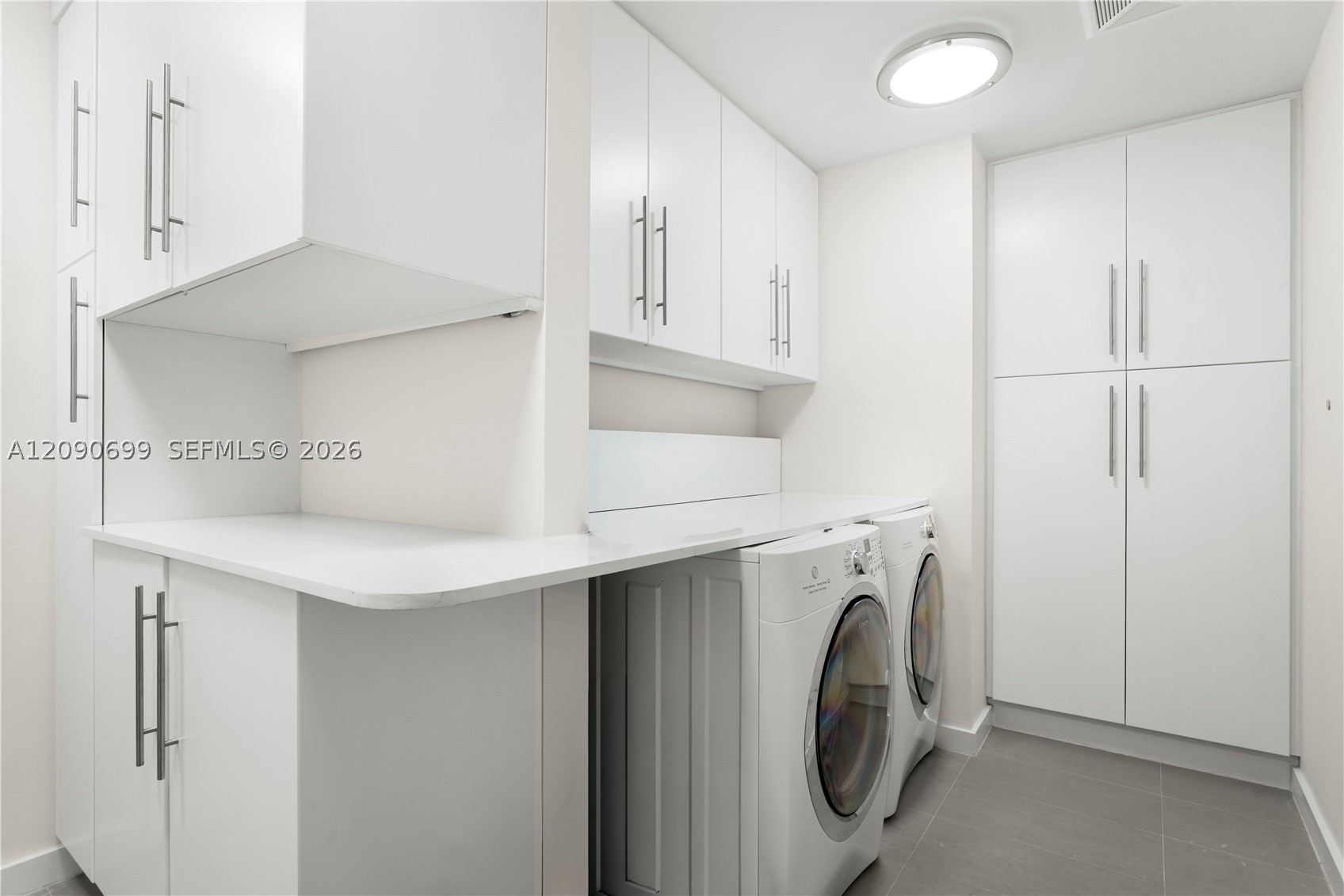 360 Ocean Dr #506S Key Biscayne, FL 33149
