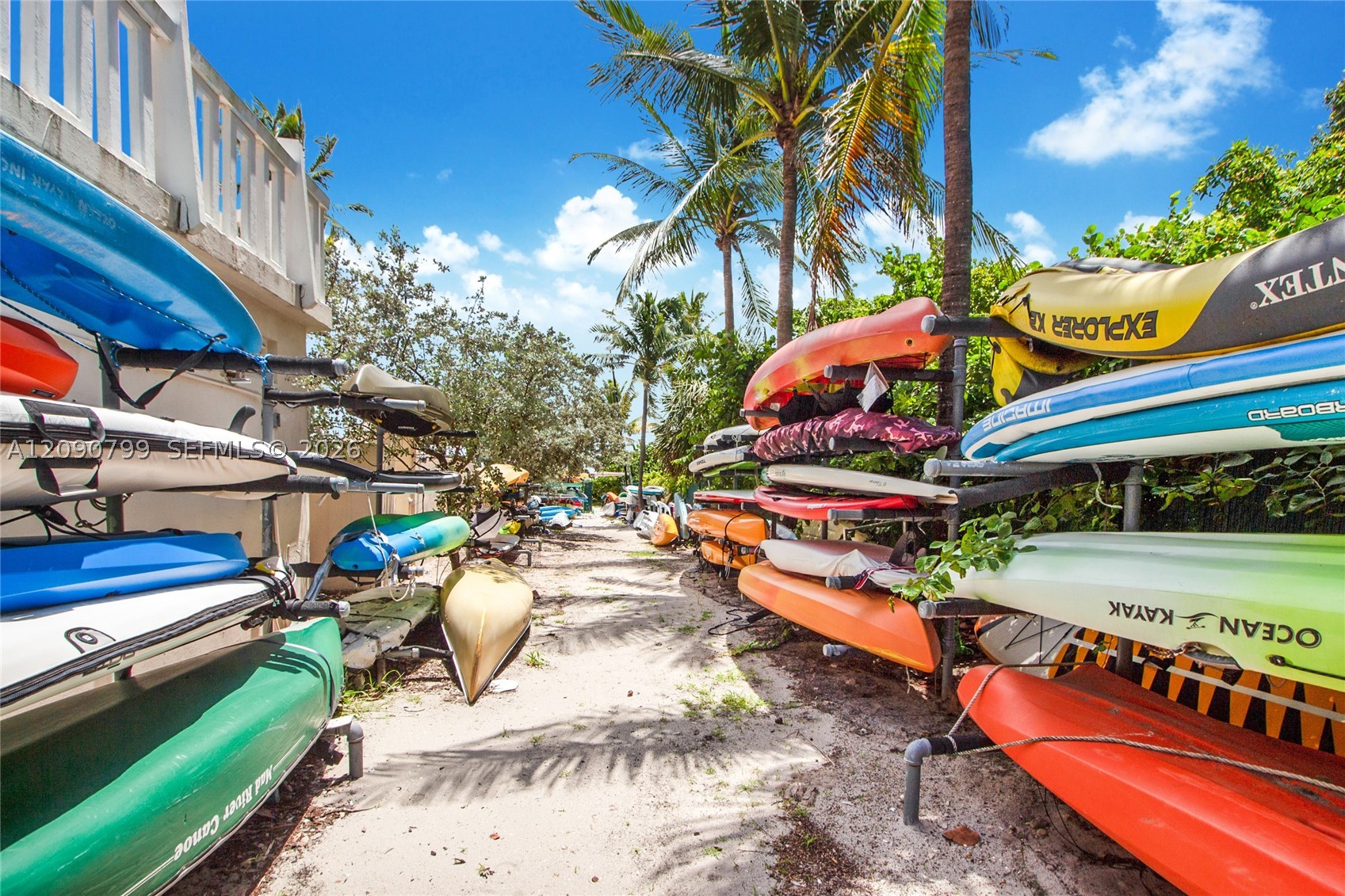 image Towers of Key Biscayne9