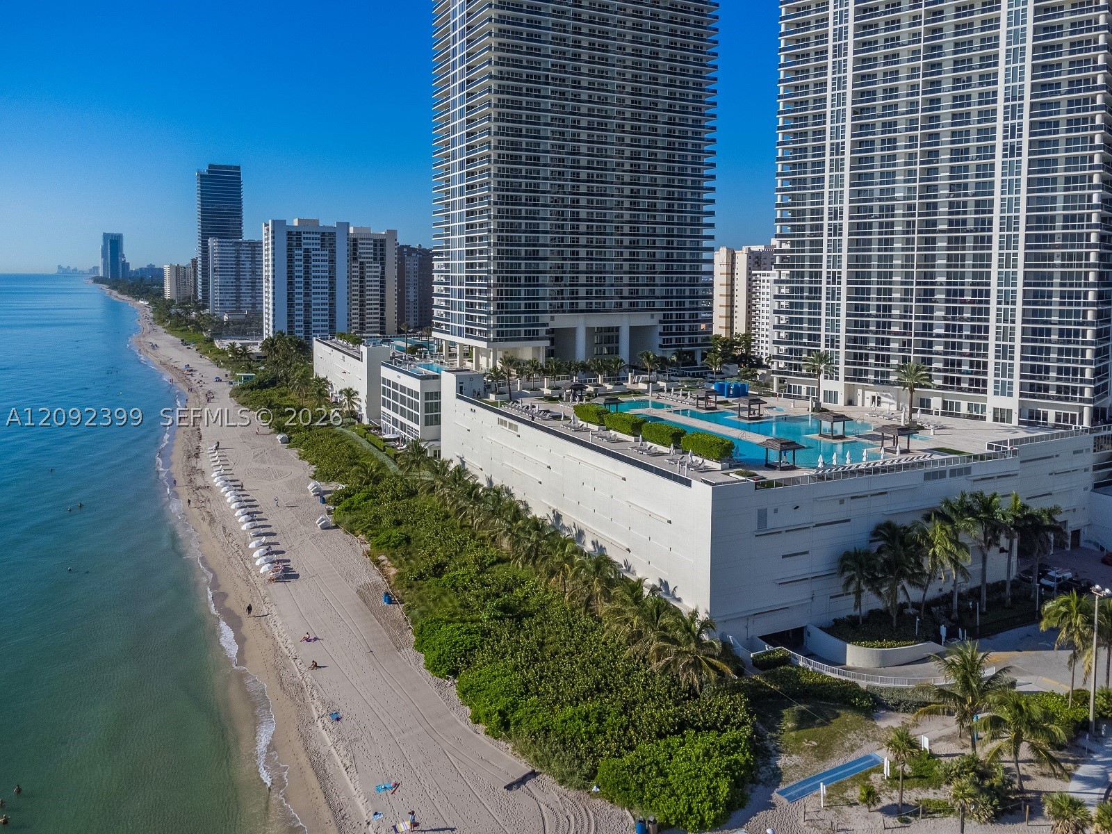image Beach Club 223