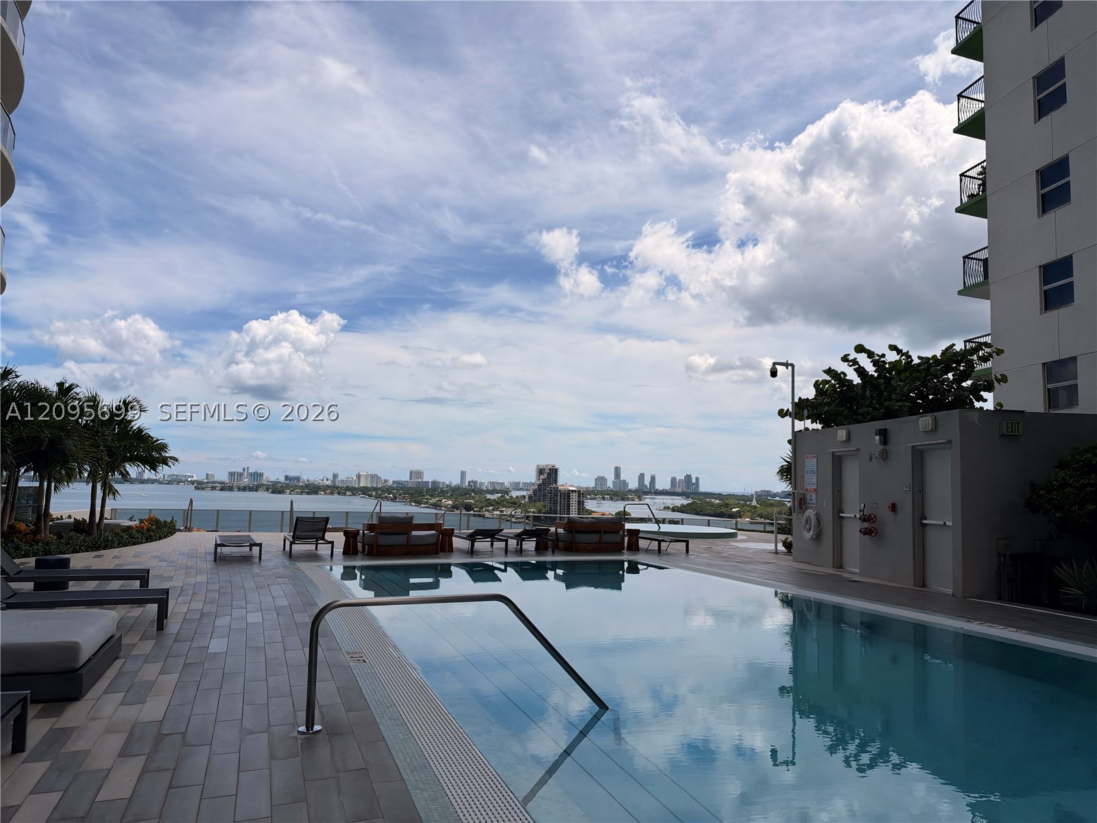 image Aria on the Bay29