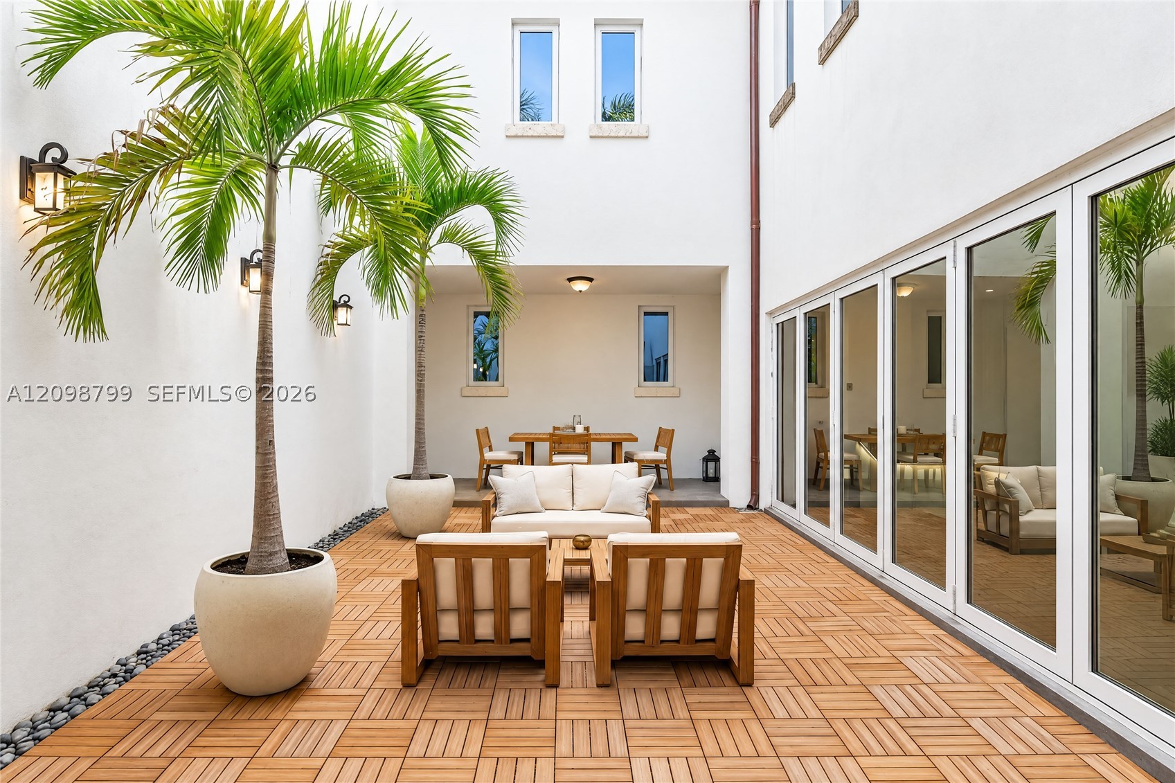 533 Anastasia Ave #533 Coral Gables, FL 33134