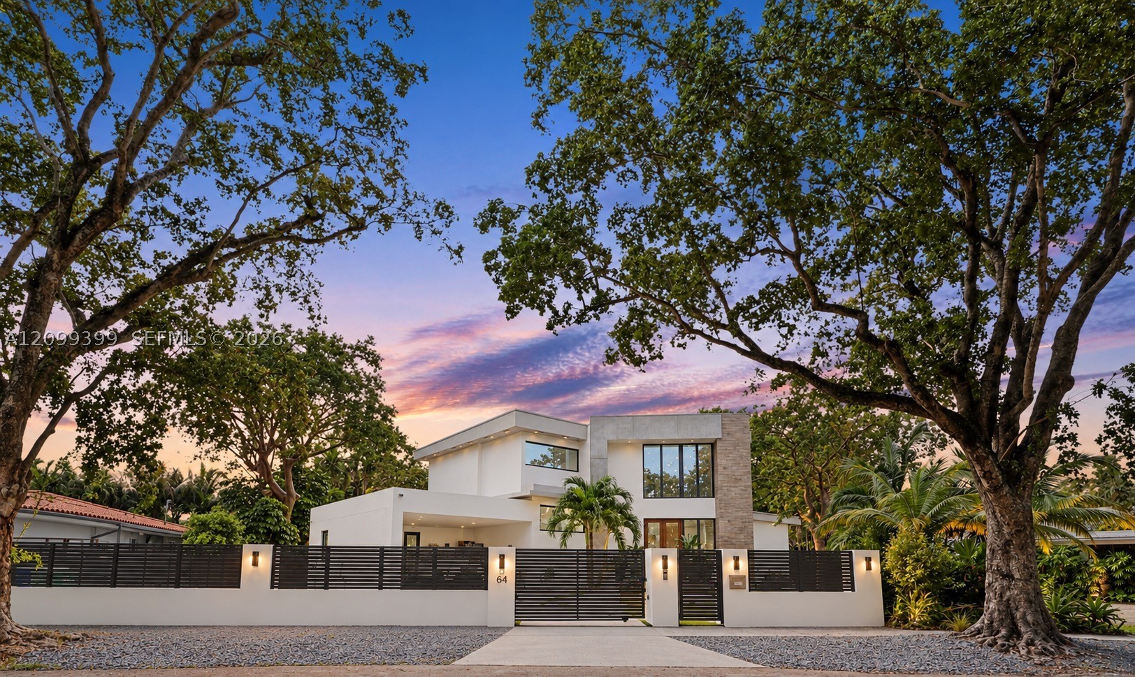 56 Samana Dr