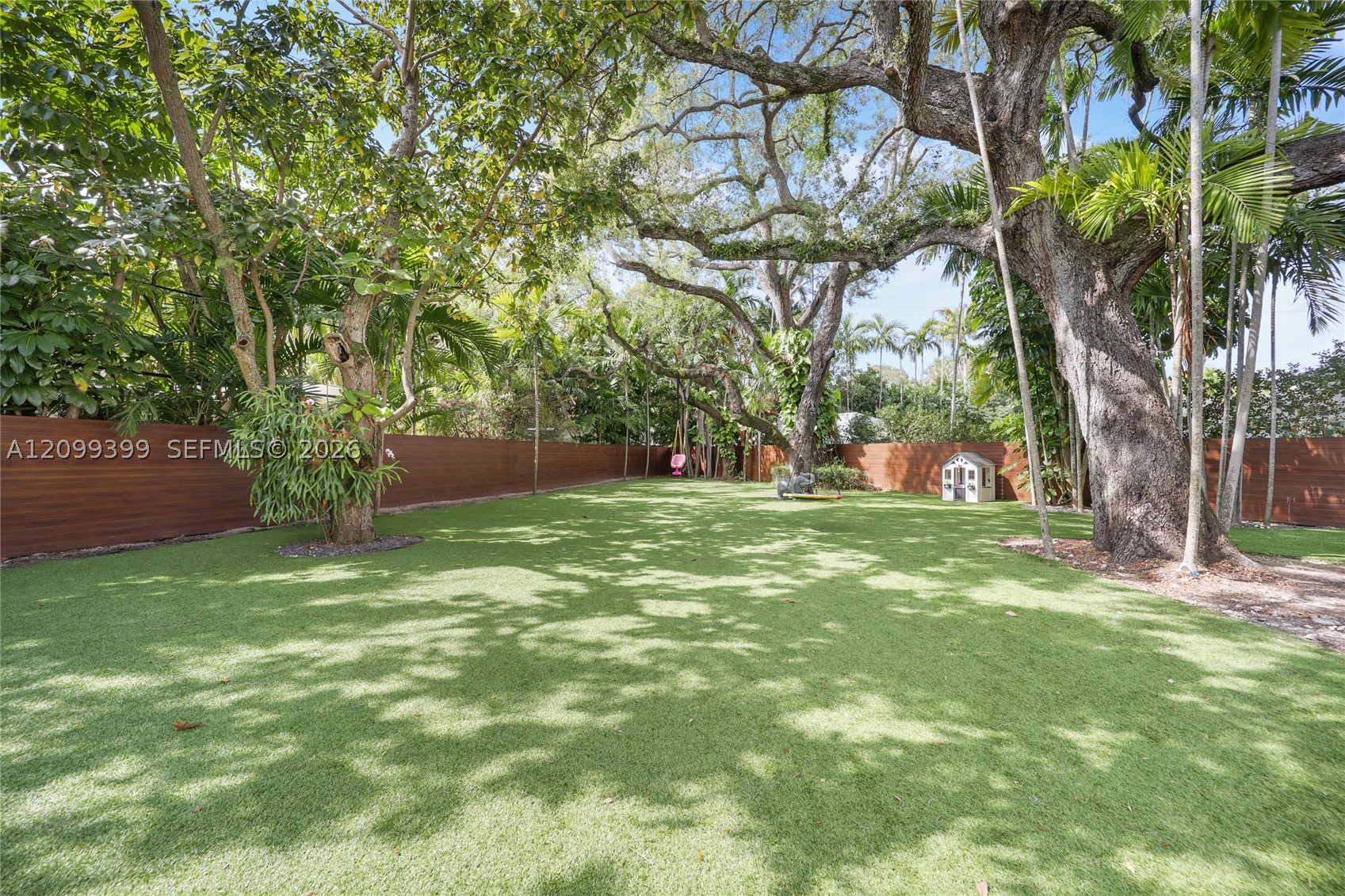 56 Samana Dr Miami, FL 33133
