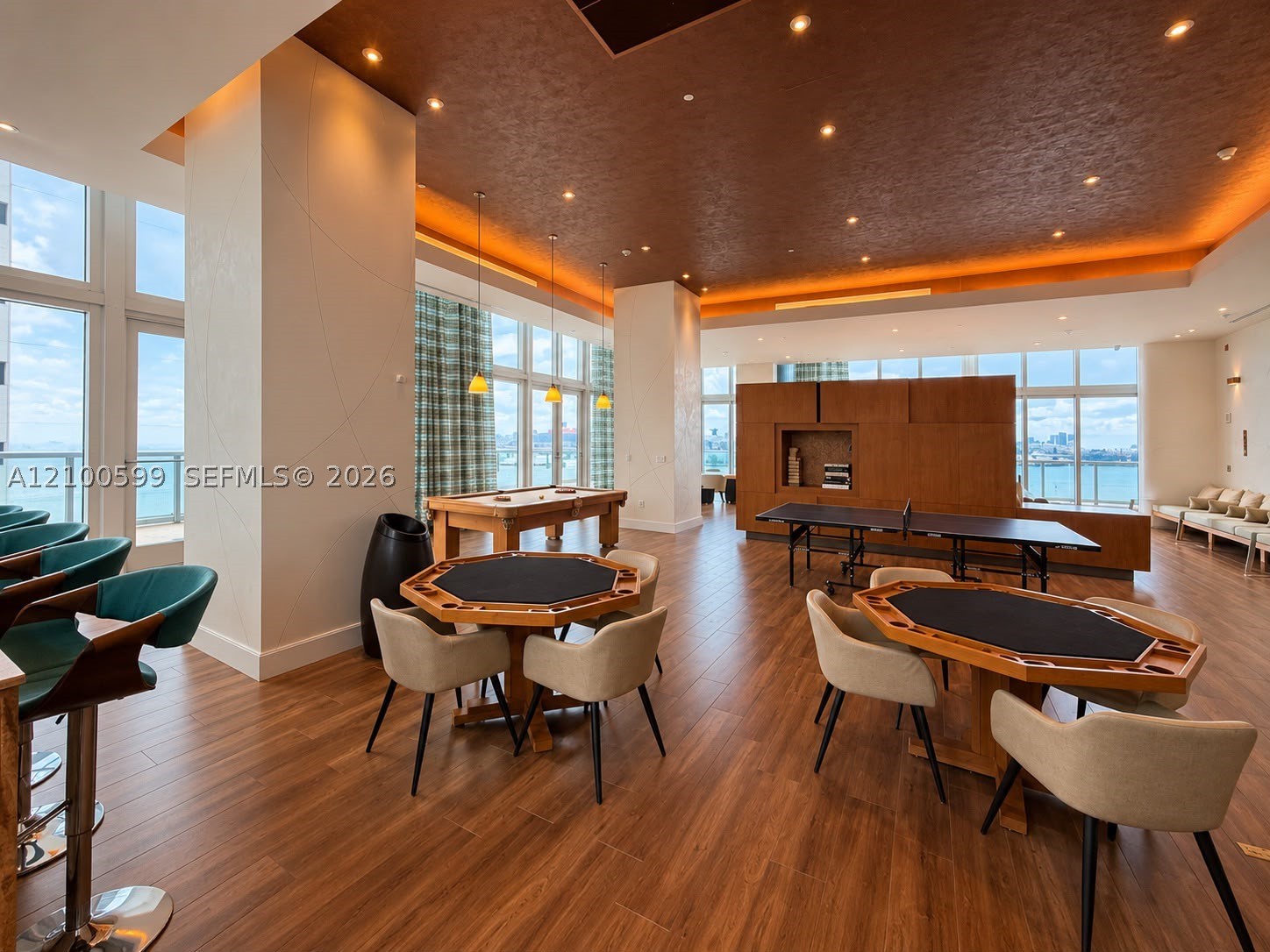image 50 Biscayne26