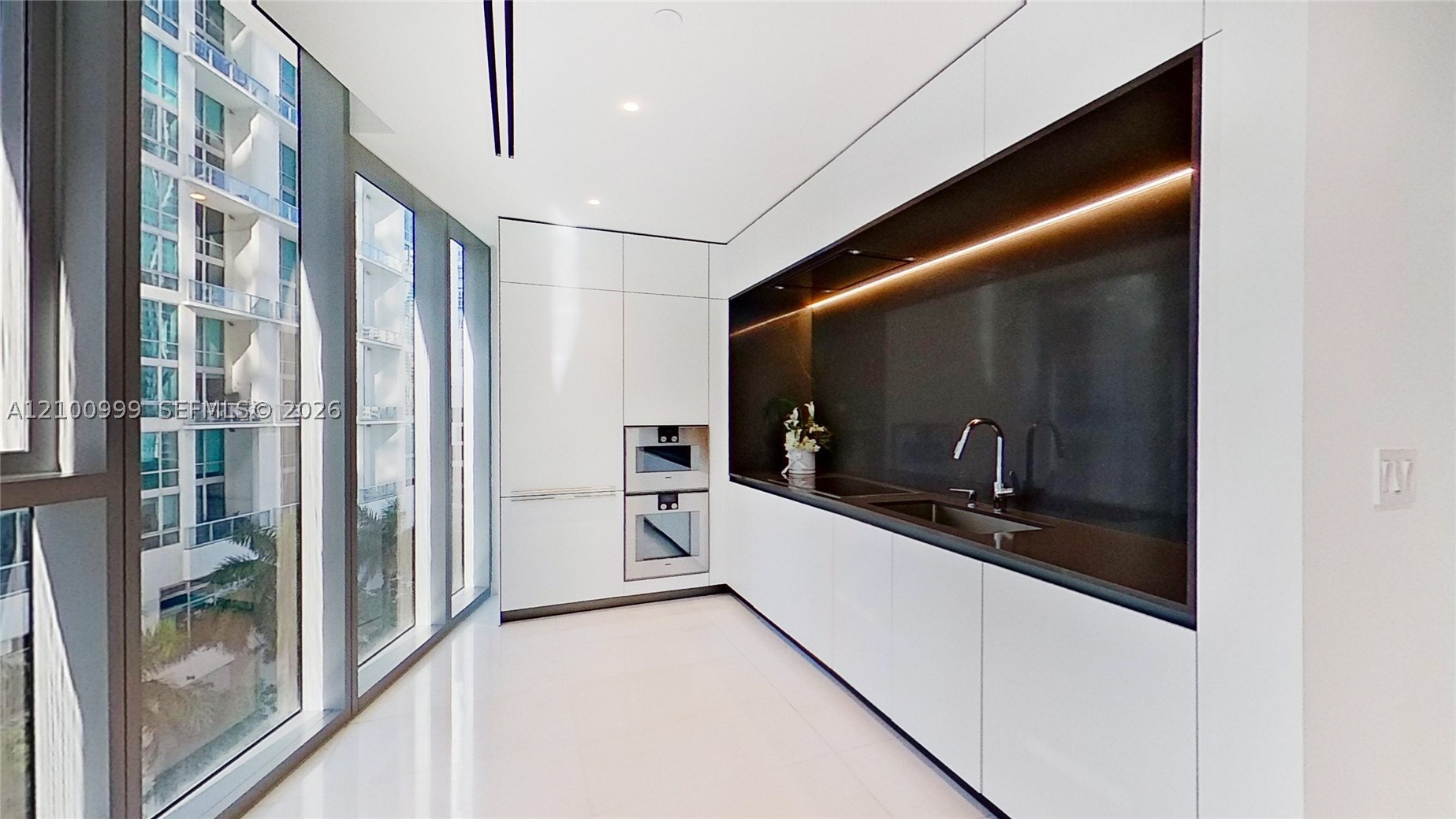 image Aston Martin Residences2