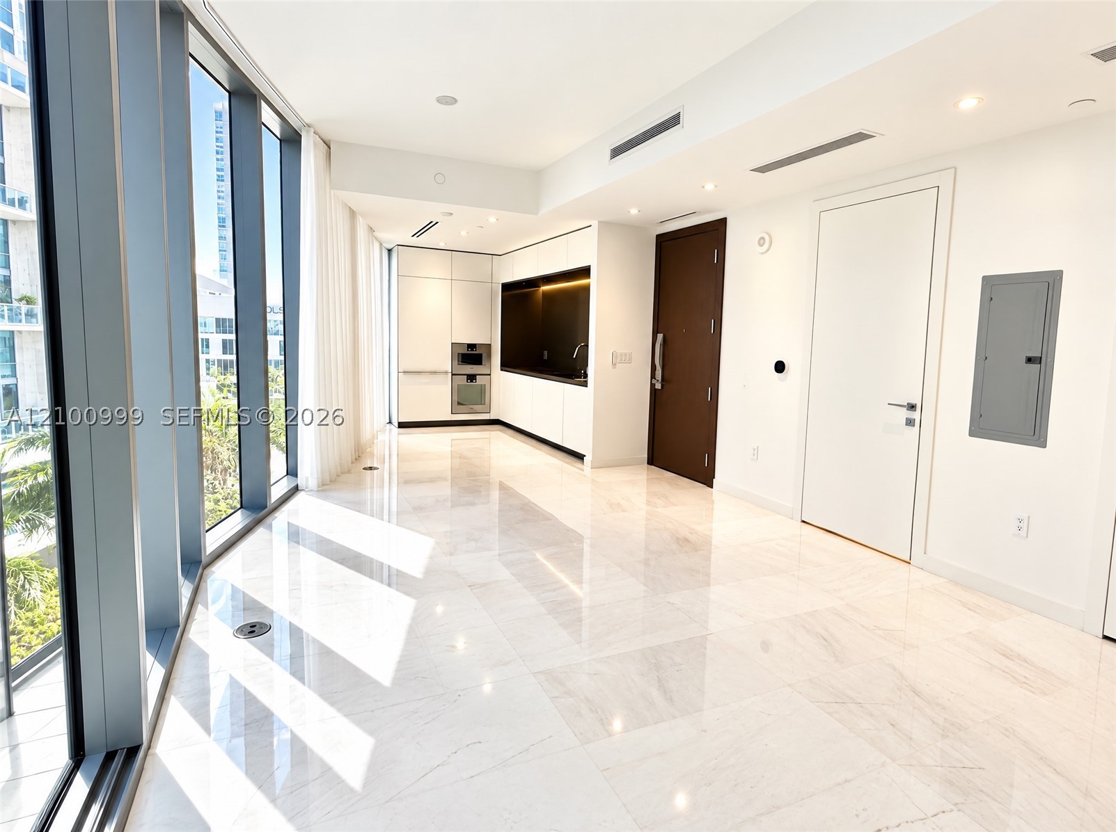 image Aston Martin Residences3