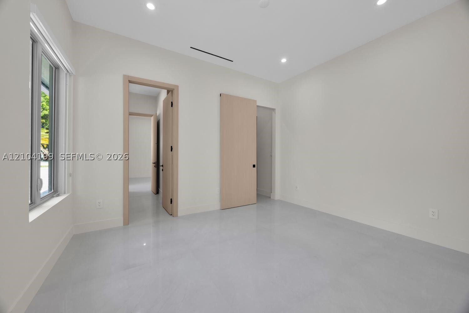 11240 SW 95th St Miami, FL 33176