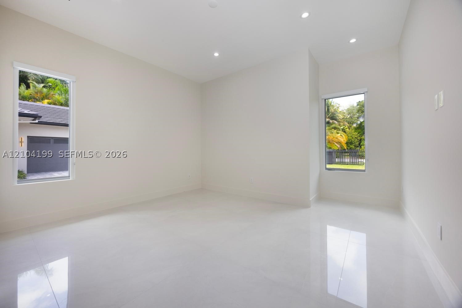 11240 SW 95th St Miami, FL 33176