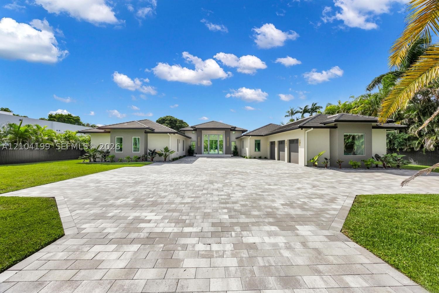 11240 SW 95th St Miami, FL 33176