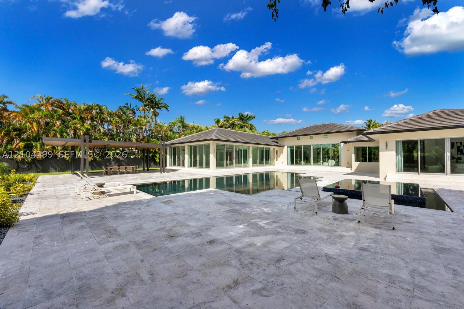 11240 SW 95th St Miami, FL 33176