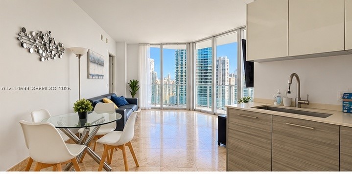 1300 Brickell Bay Dr #3007