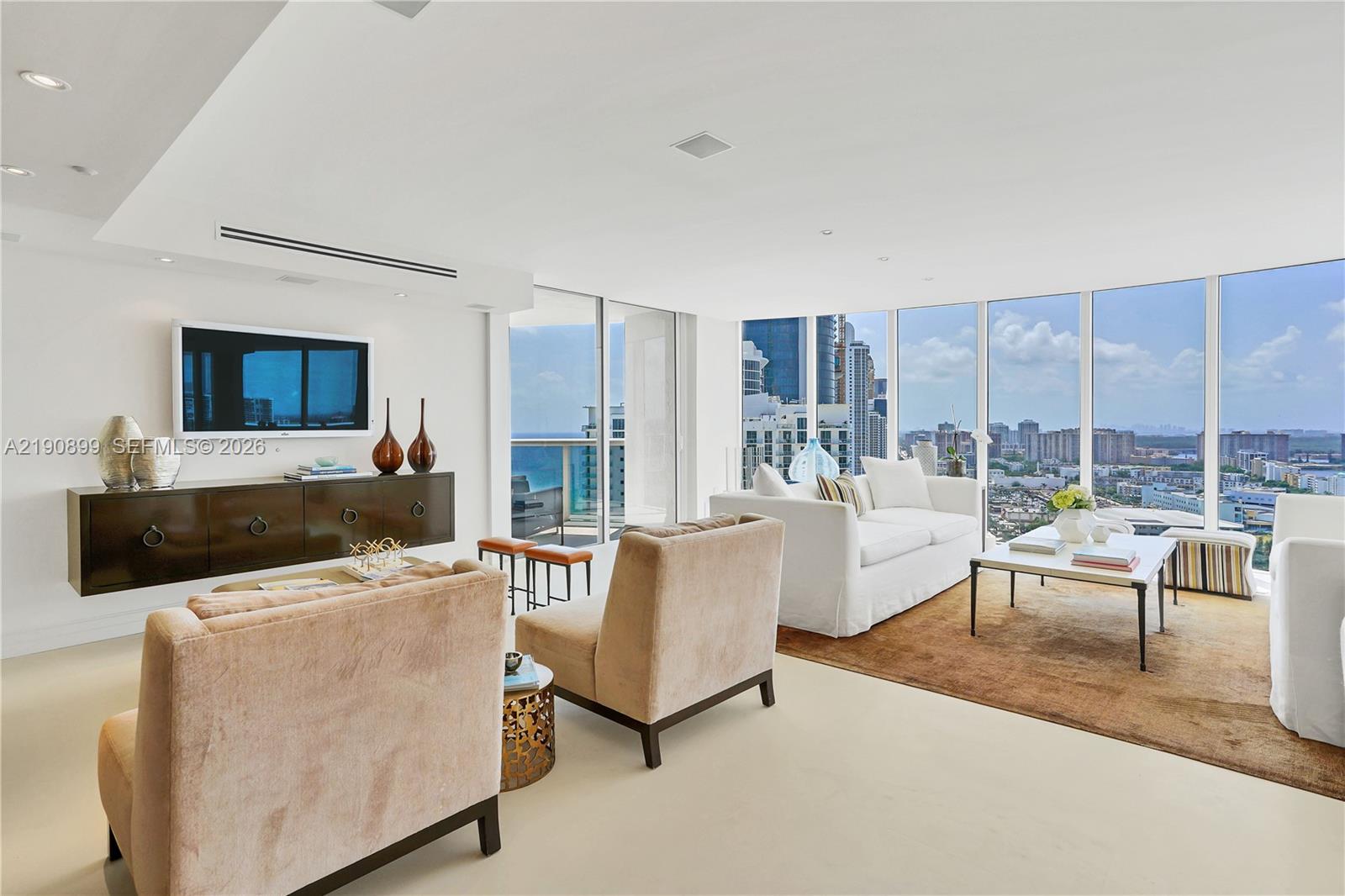 image Ocean Three Condo30