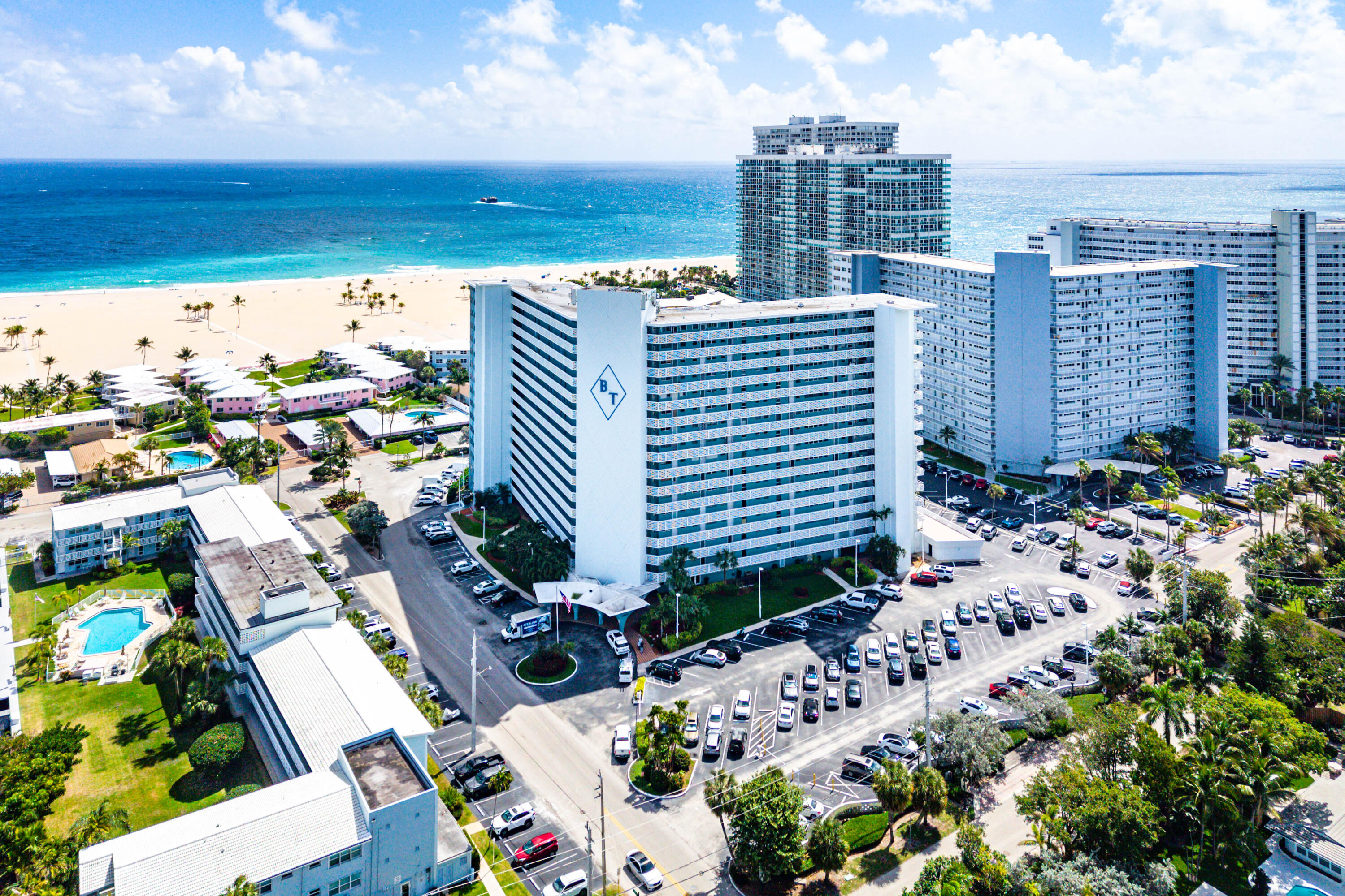 1900 S Ocean #Unit 811