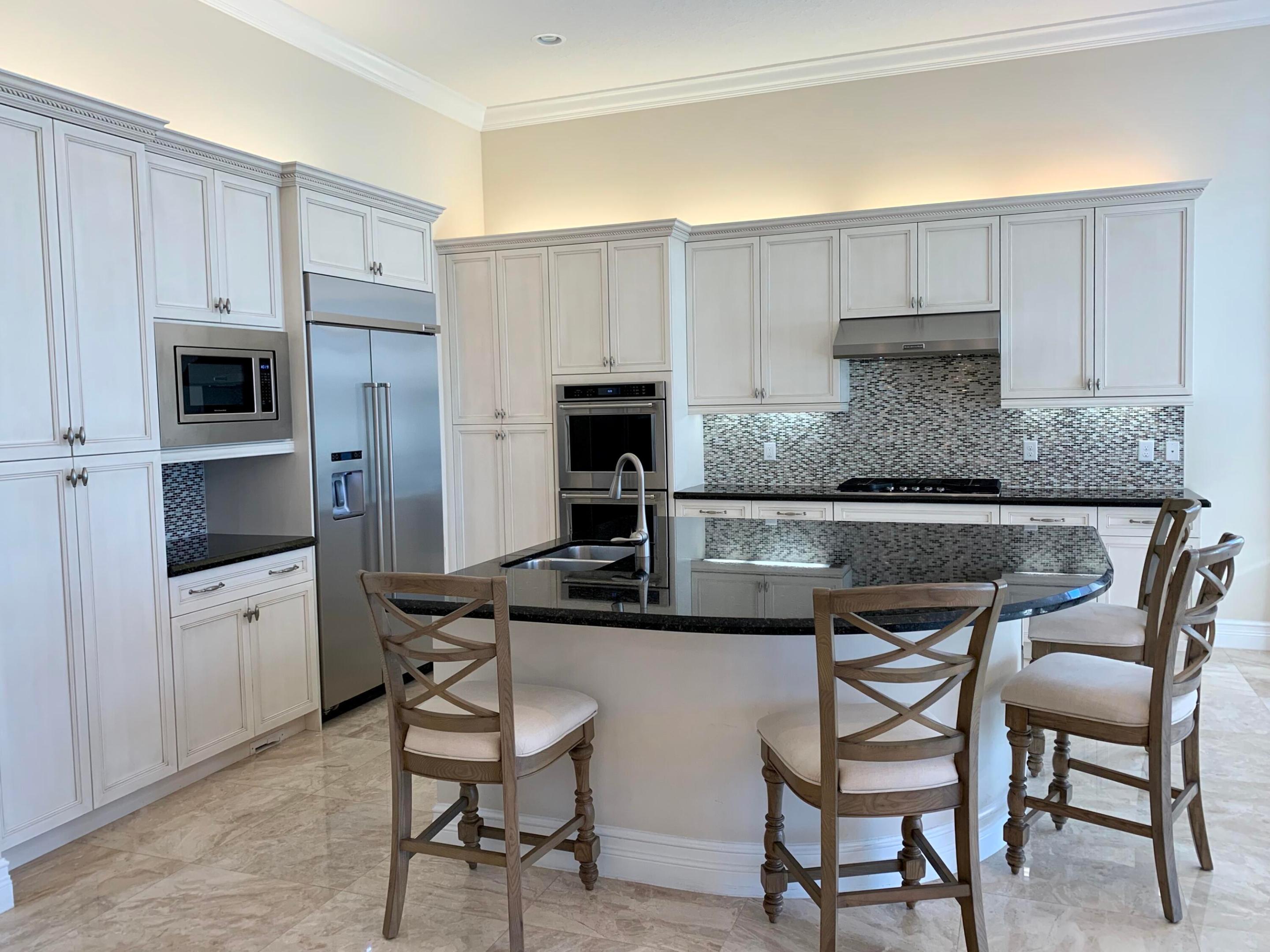 16831 Pavilion Delray Beach, FL 33446